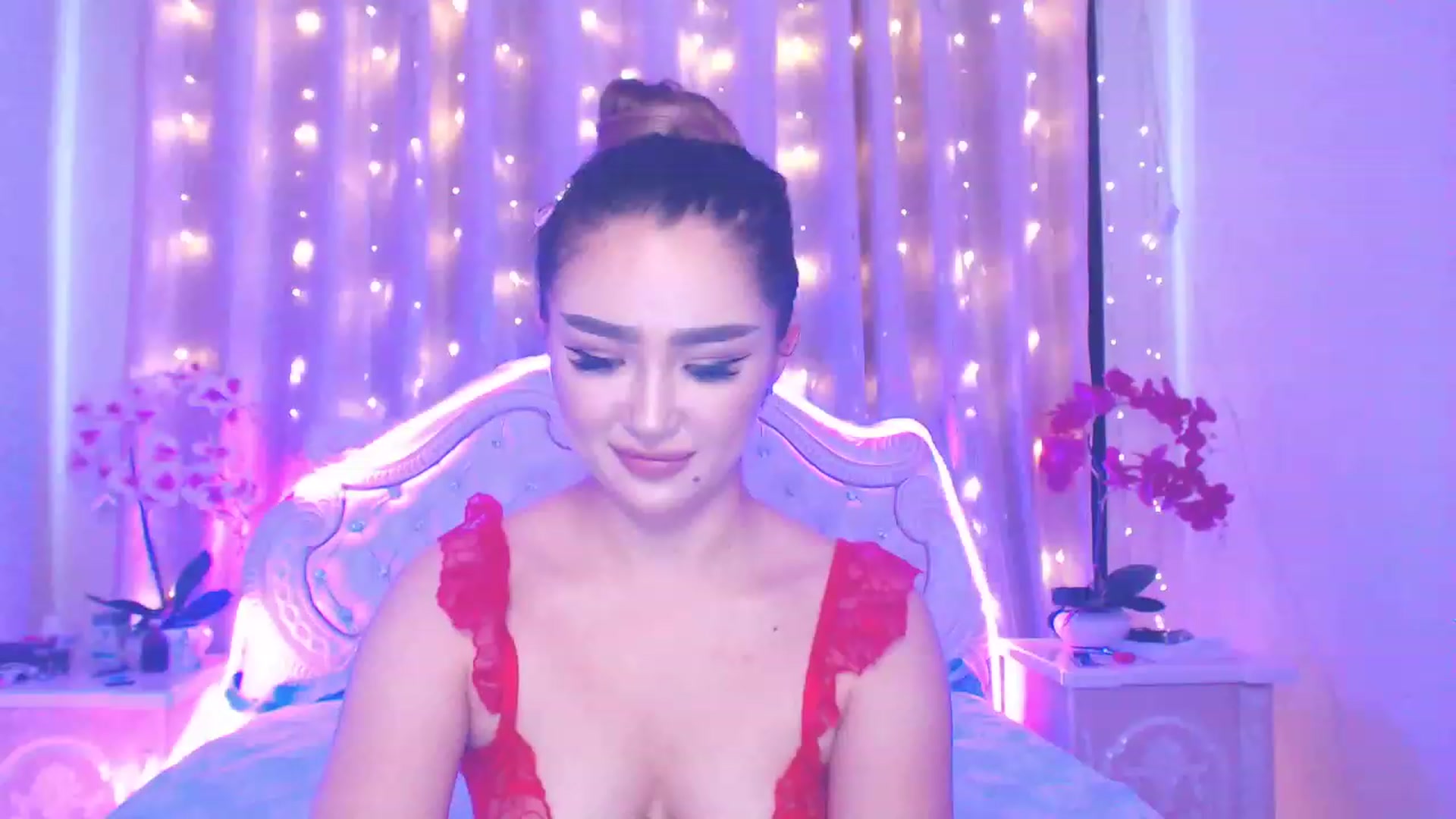 Gallery image thumbnail from MiraKyong's myfreecams stream on, 06/13/2023, 02:22 image 15 of 20
