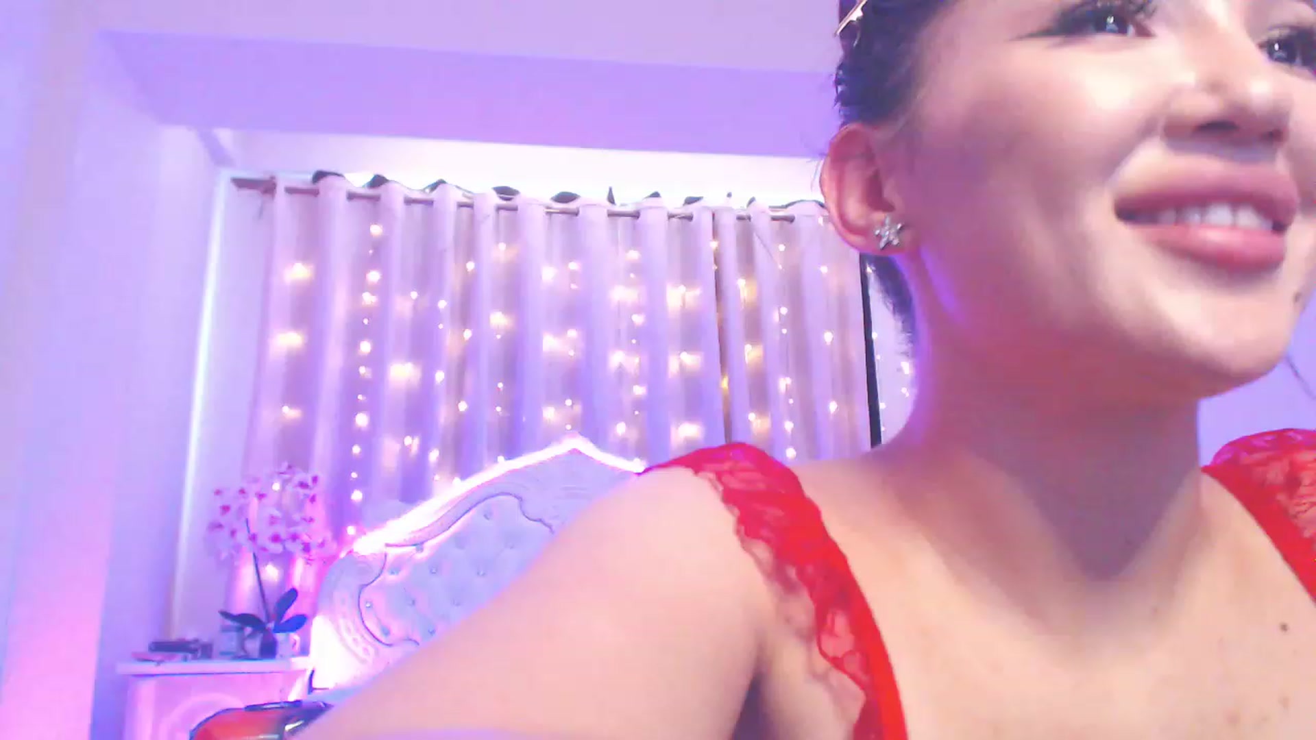 Gallery image thumbnail from MiraKyong's myfreecams stream on, 06/13/2023, 06:28 image 15 of 20