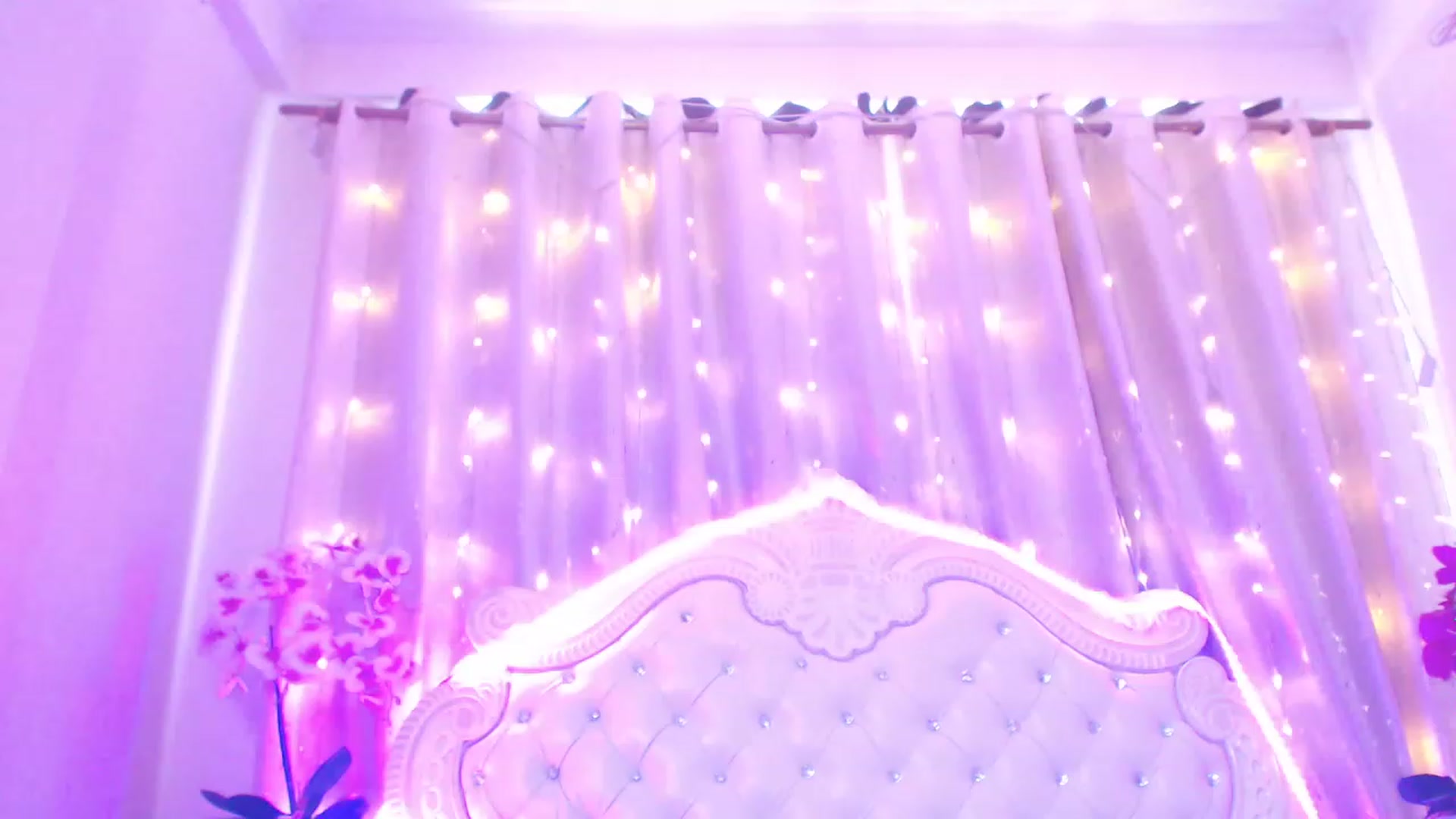 Gallery image thumbnail from MiraKyong's myfreecams stream on, 06/27/2023, 03:24 image 19 of 20