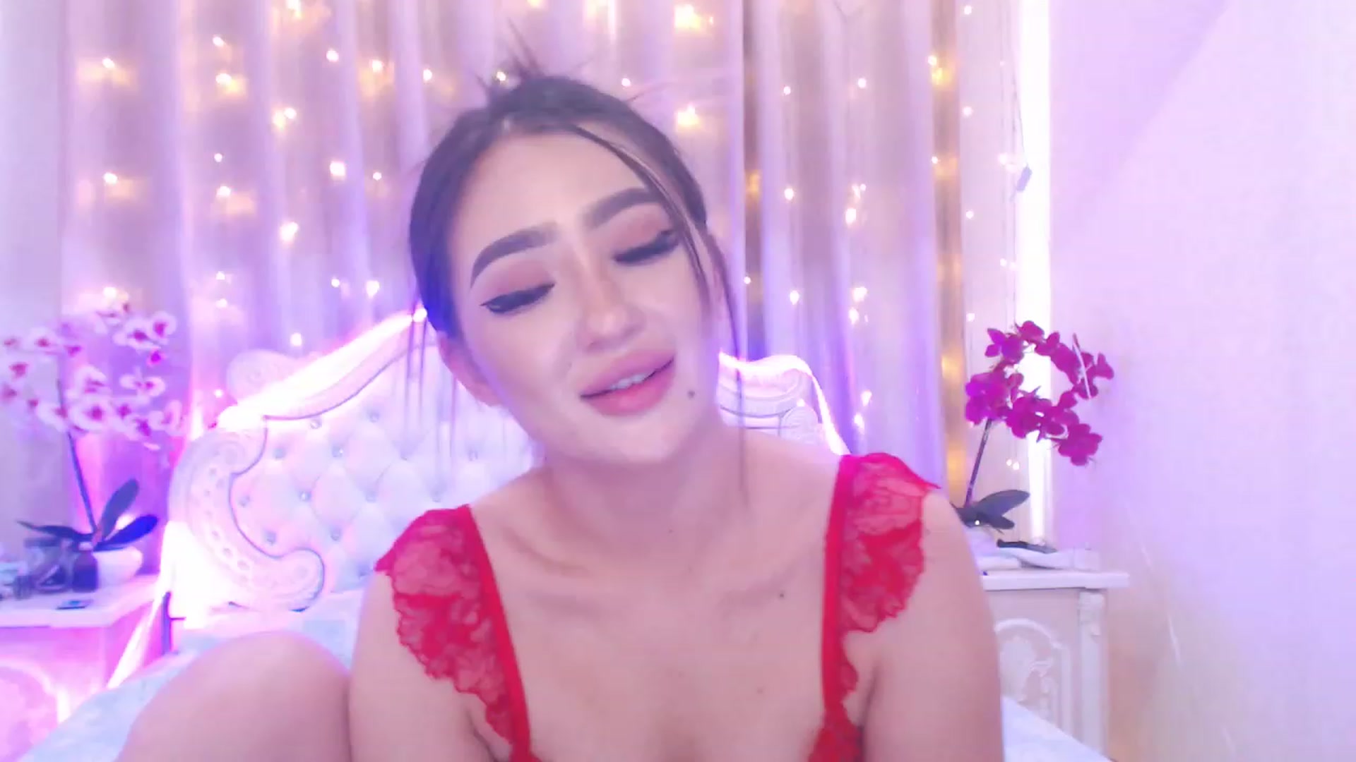 Gallery image thumbnail from MiraKyong's myfreecams stream on, 06/30/2023, 07:02 image 1 of 20