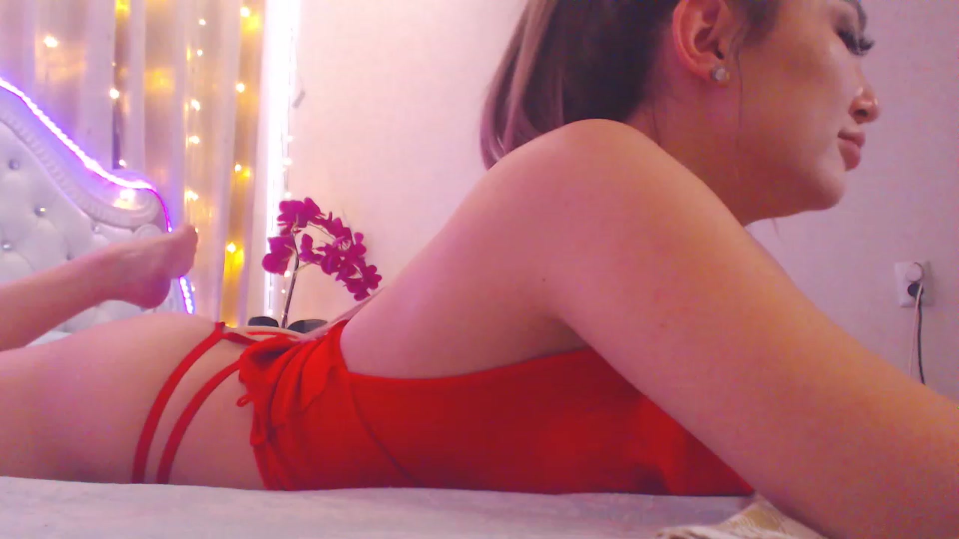 Gallery image thumbnail from MiraKyong's myfreecams stream on, 07/08/2023, 07:02 image 16 of 20