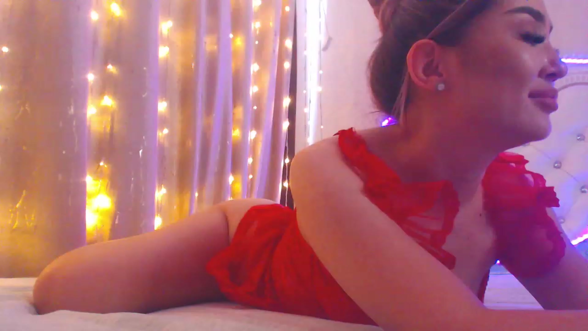 Gallery image thumbnail from MiraKyong's myfreecams stream on, 07/14/2023, 04:35 image 8 of 20