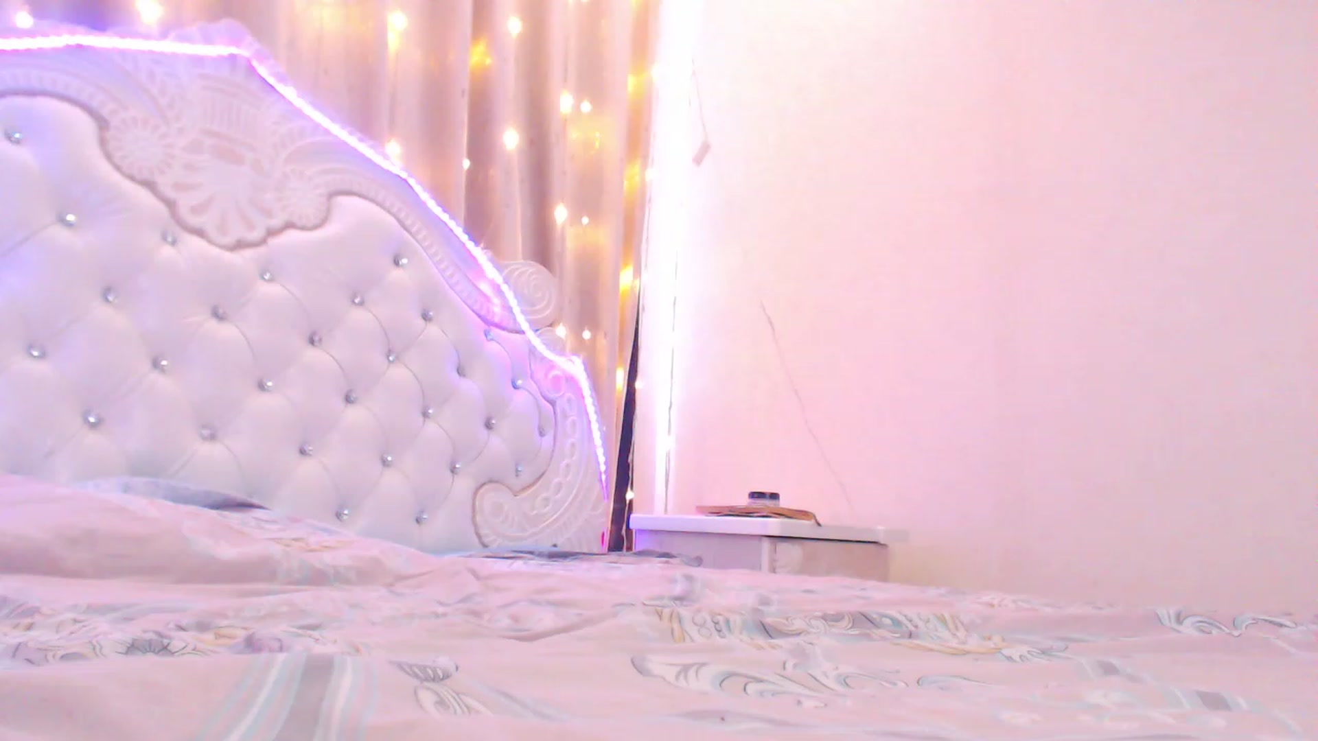 Gallery image thumbnail from MiraKyong's myfreecams stream on, 07/26/2023, 07:06 image 7 of 20