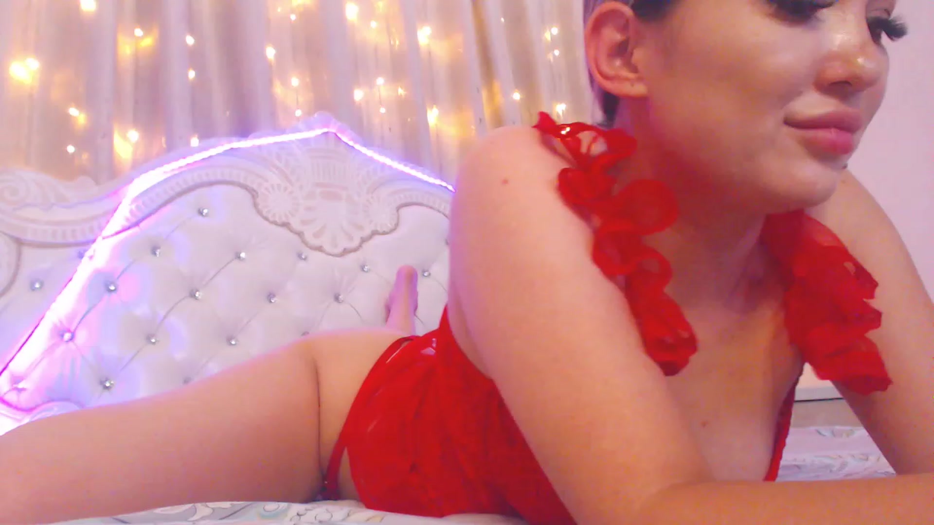 Gallery image thumbnail from MiraKyong's myfreecams stream on, 08/11/2023, 07:04 image 11 of 20