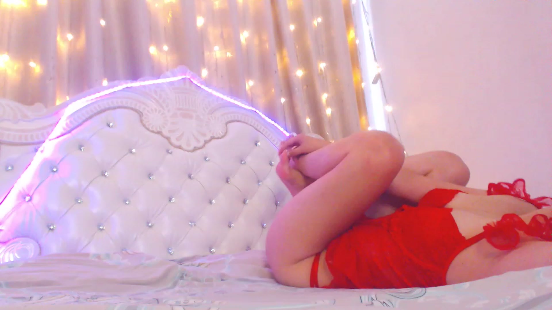 Gallery image thumbnail from MiraKyong's myfreecams stream on, 08/11/2023, 07:04 image 8 of 20