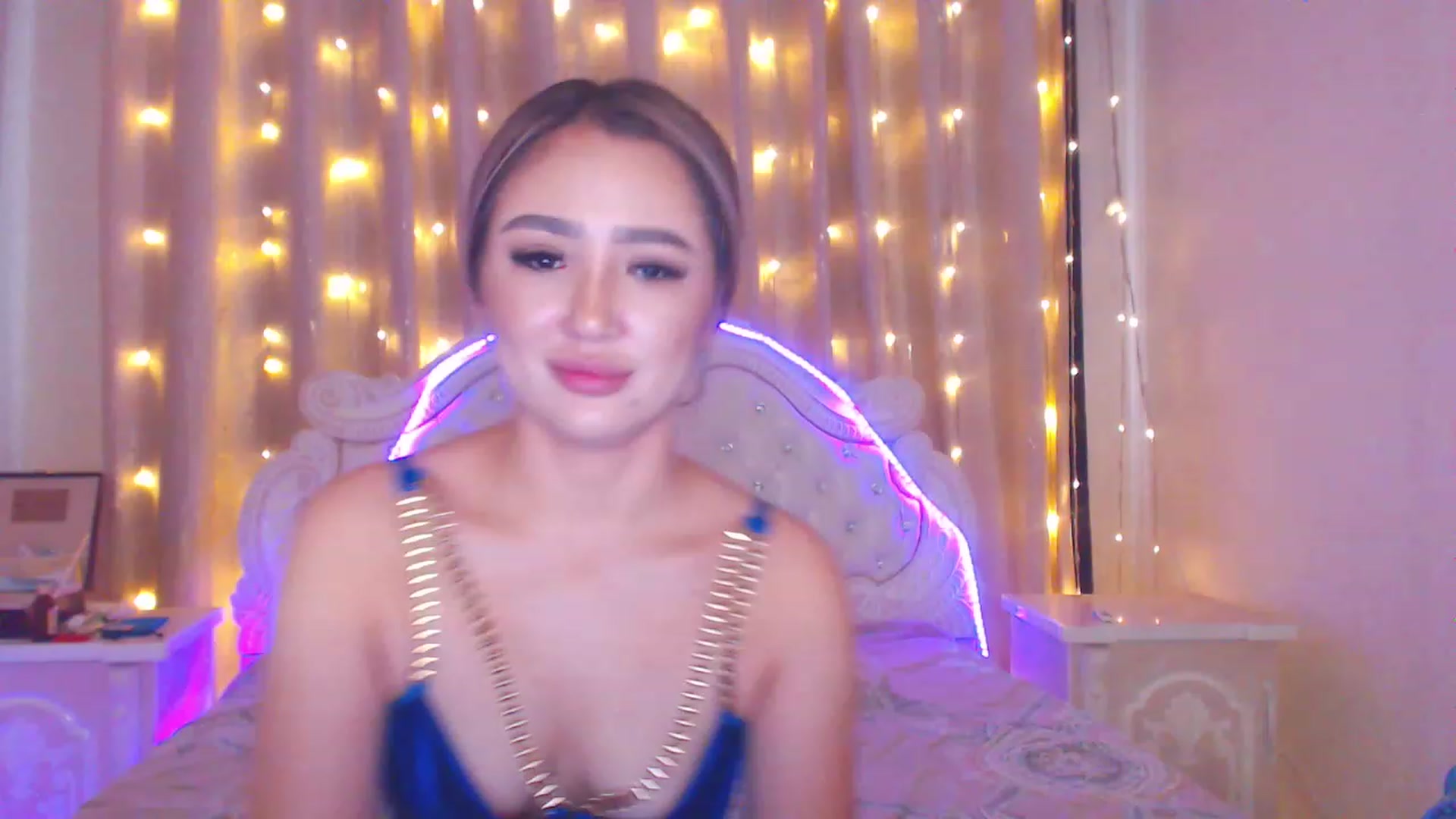 Gallery image thumbnail from MiraKyong's myfreecams stream on, 08/12/2023, 01:57 image 8 of 20