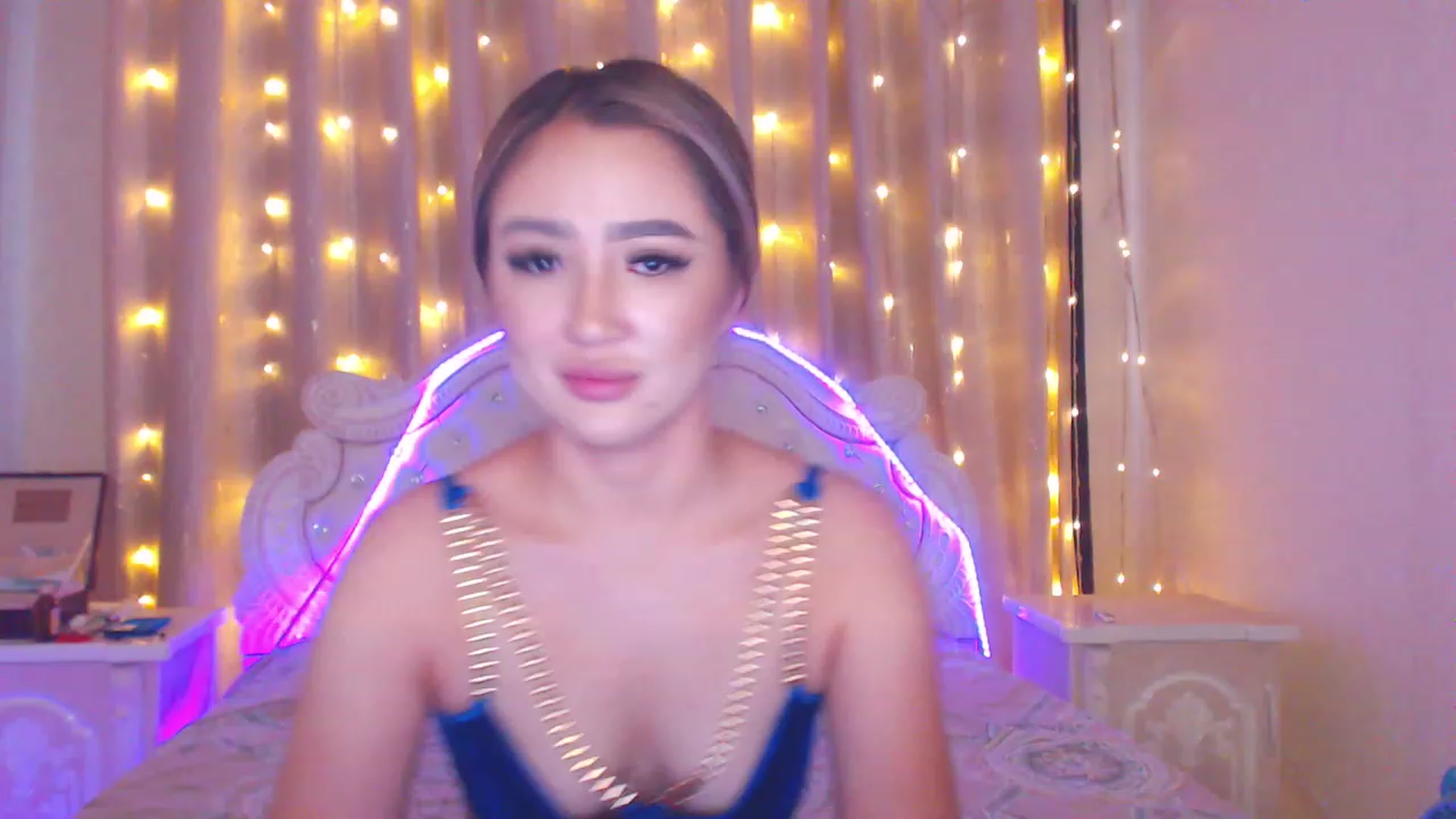 Gallery image thumbnail from MiraKyong's myfreecams stream on, 08/12/2023, 01:57 image 1 of 20