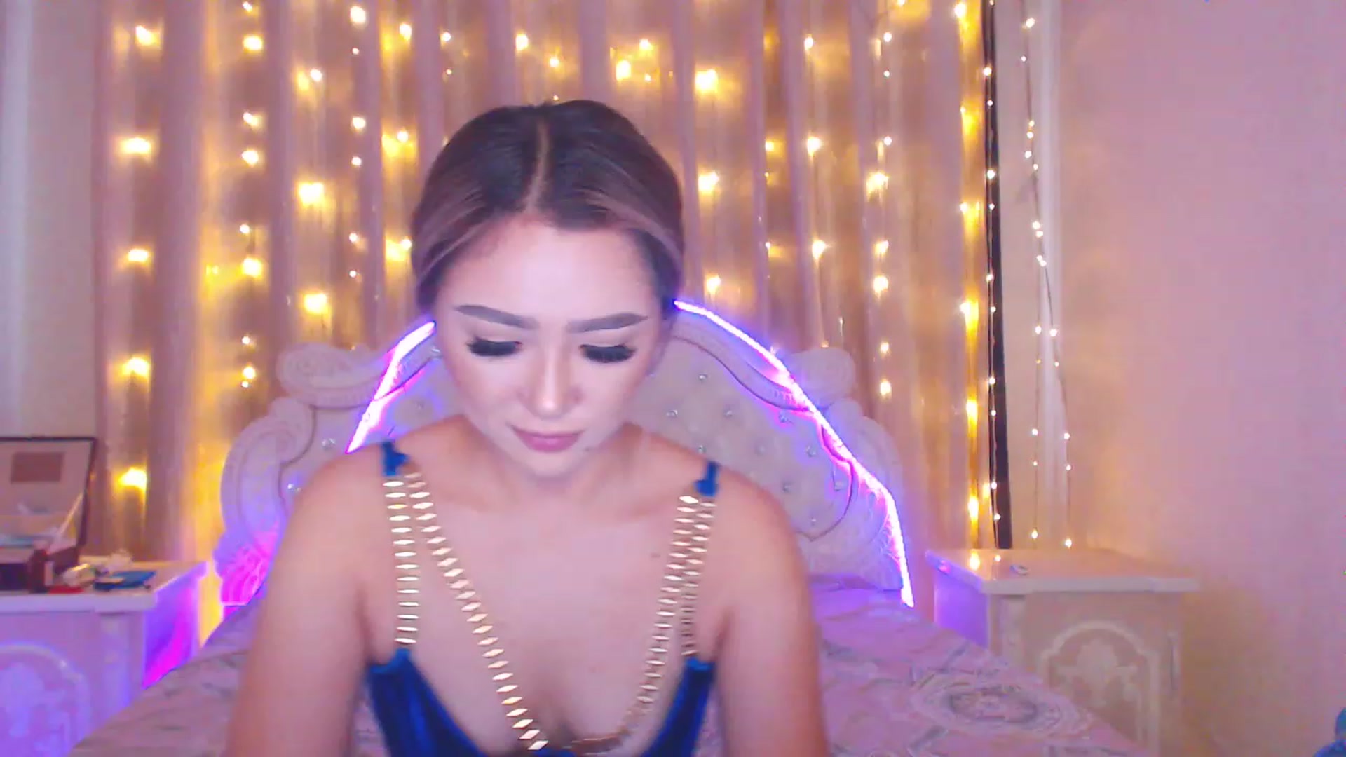 Gallery image thumbnail from MiraKyong's myfreecams stream on, 08/12/2023, 01:57 image 7 of 20