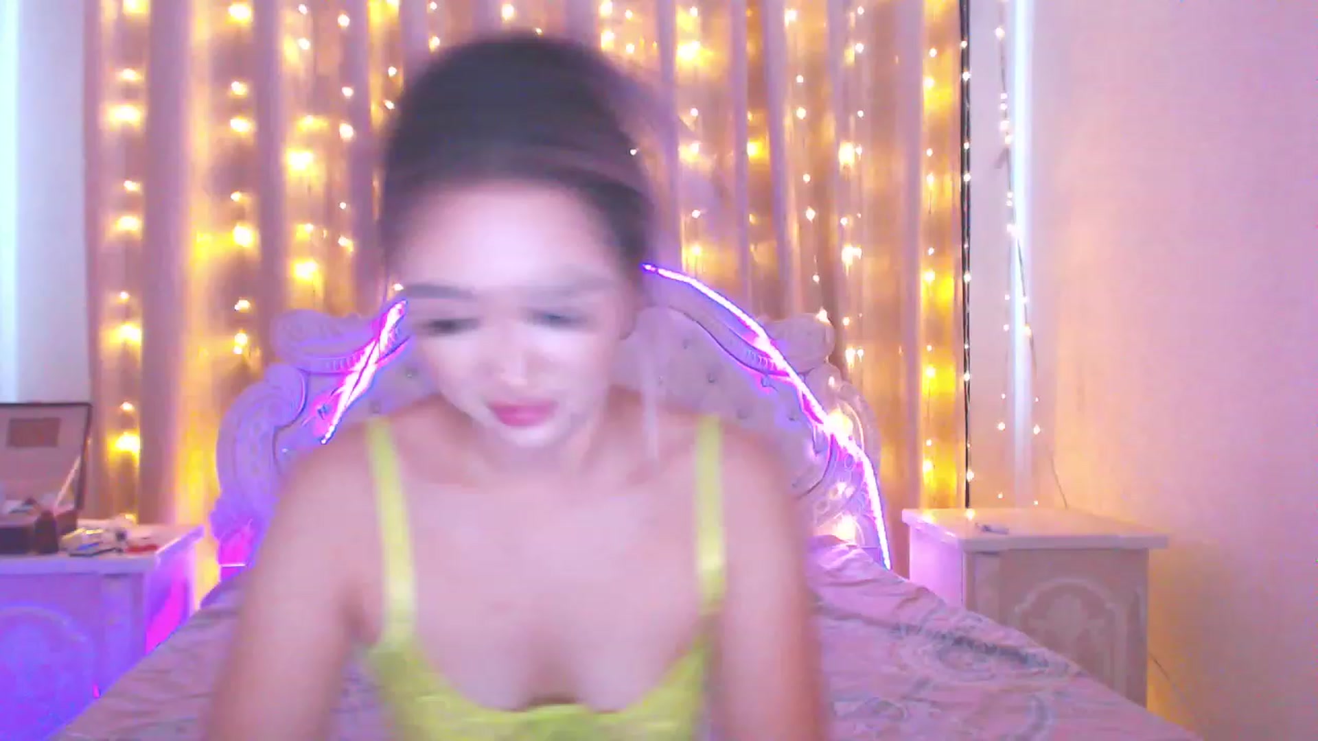 Gallery image thumbnail from MiraKyong's myfreecams stream on, 08/17/2023, 02:13 image 15 of 20
