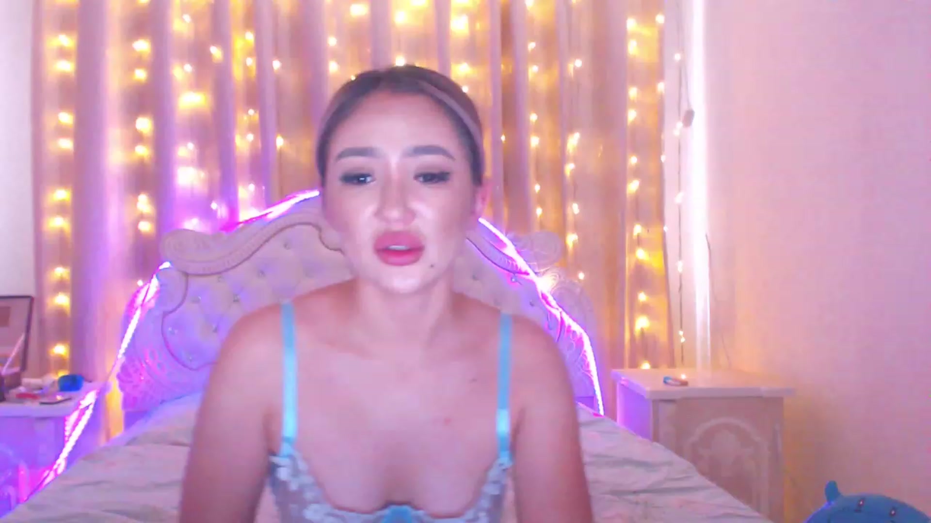 Gallery image thumbnail from MiraKyong's myfreecams stream on, 08/24/2023, 02:47 image 5 of 20