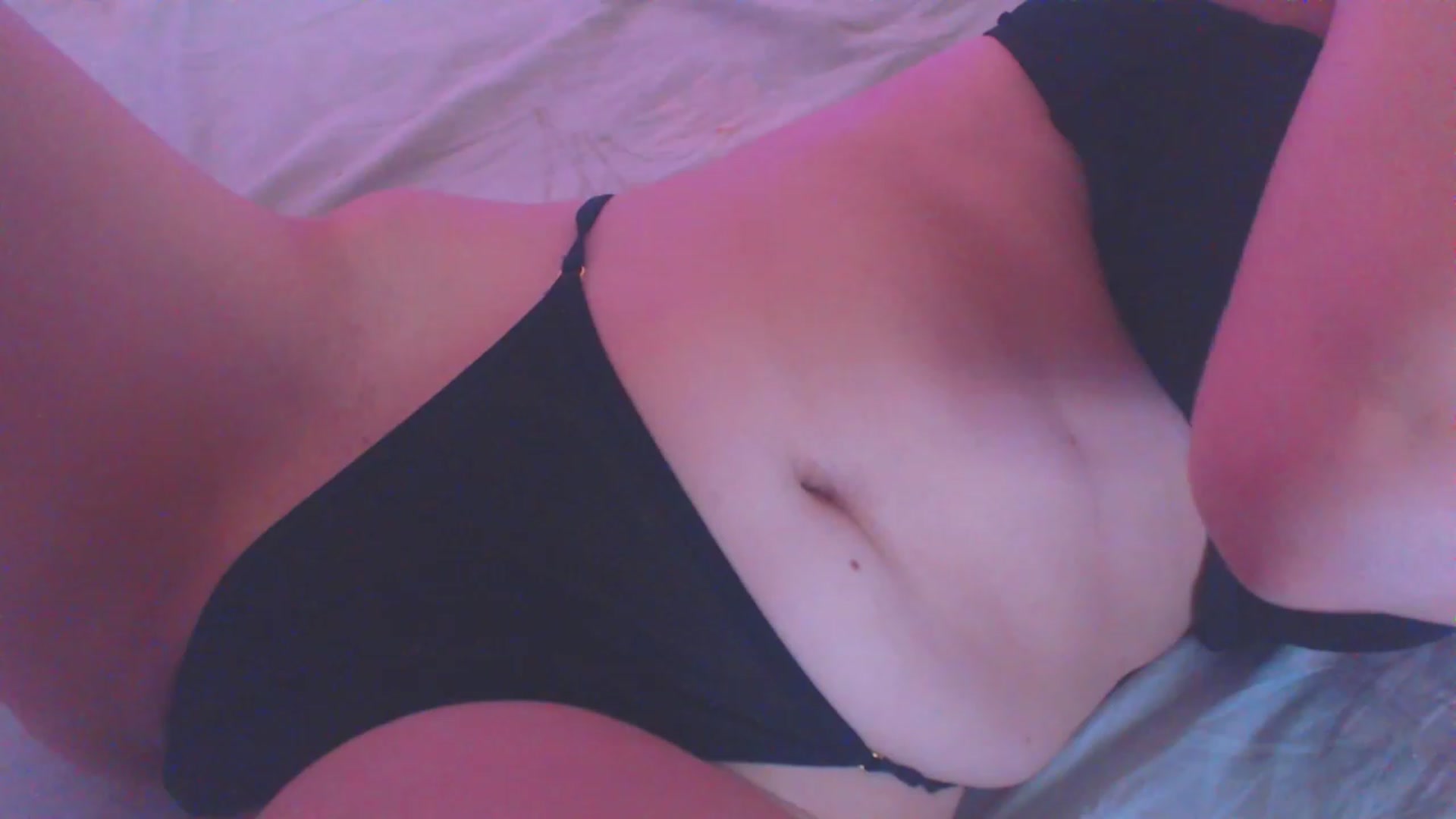 Gallery image thumbnail from MiraKyong's myfreecams stream on, 08/26/2023, 02:56 image 9 of 20