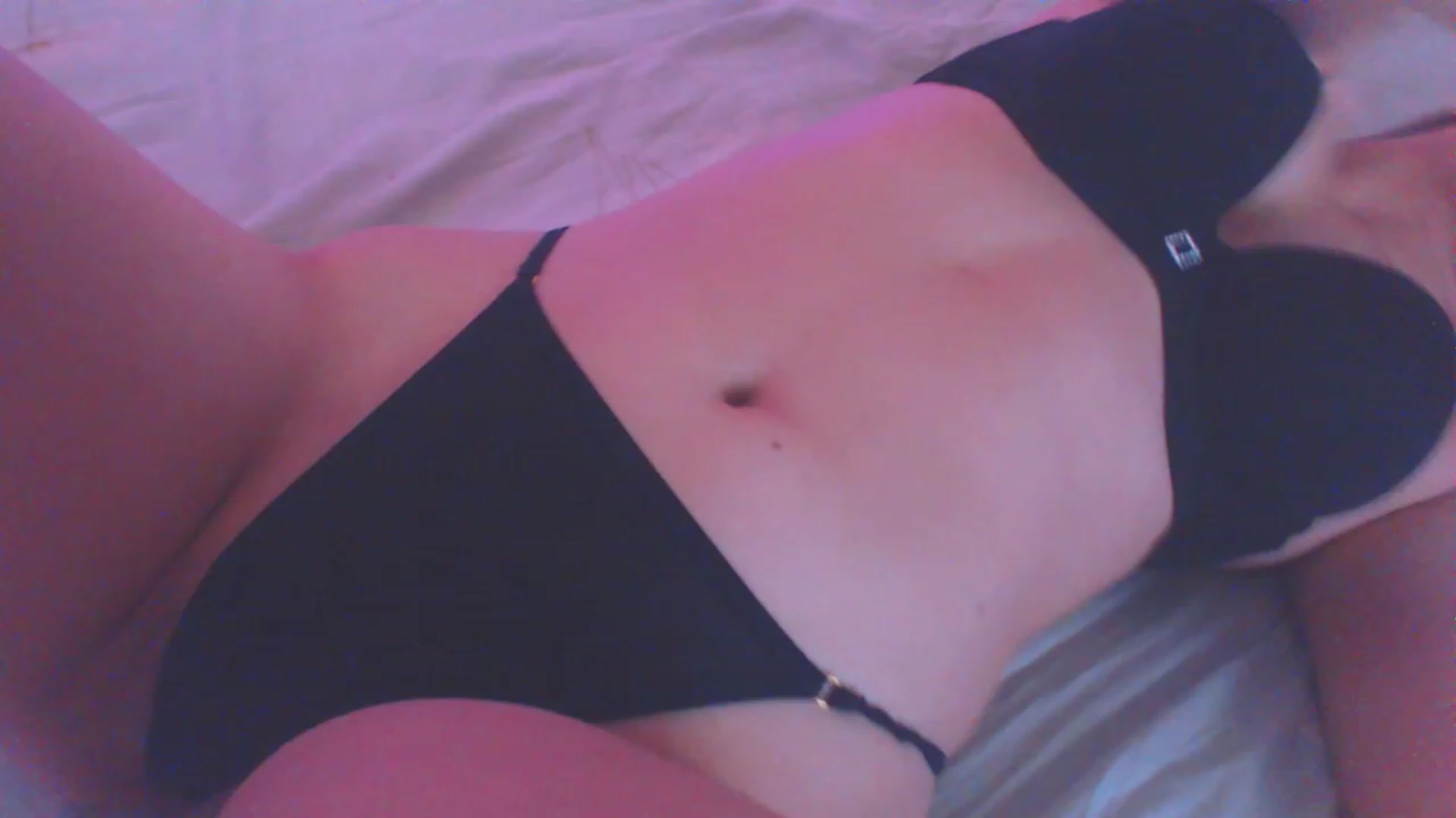 Gallery image thumbnail from MiraKyong's myfreecams stream on, 08/26/2023, 02:56 image 8 of 20