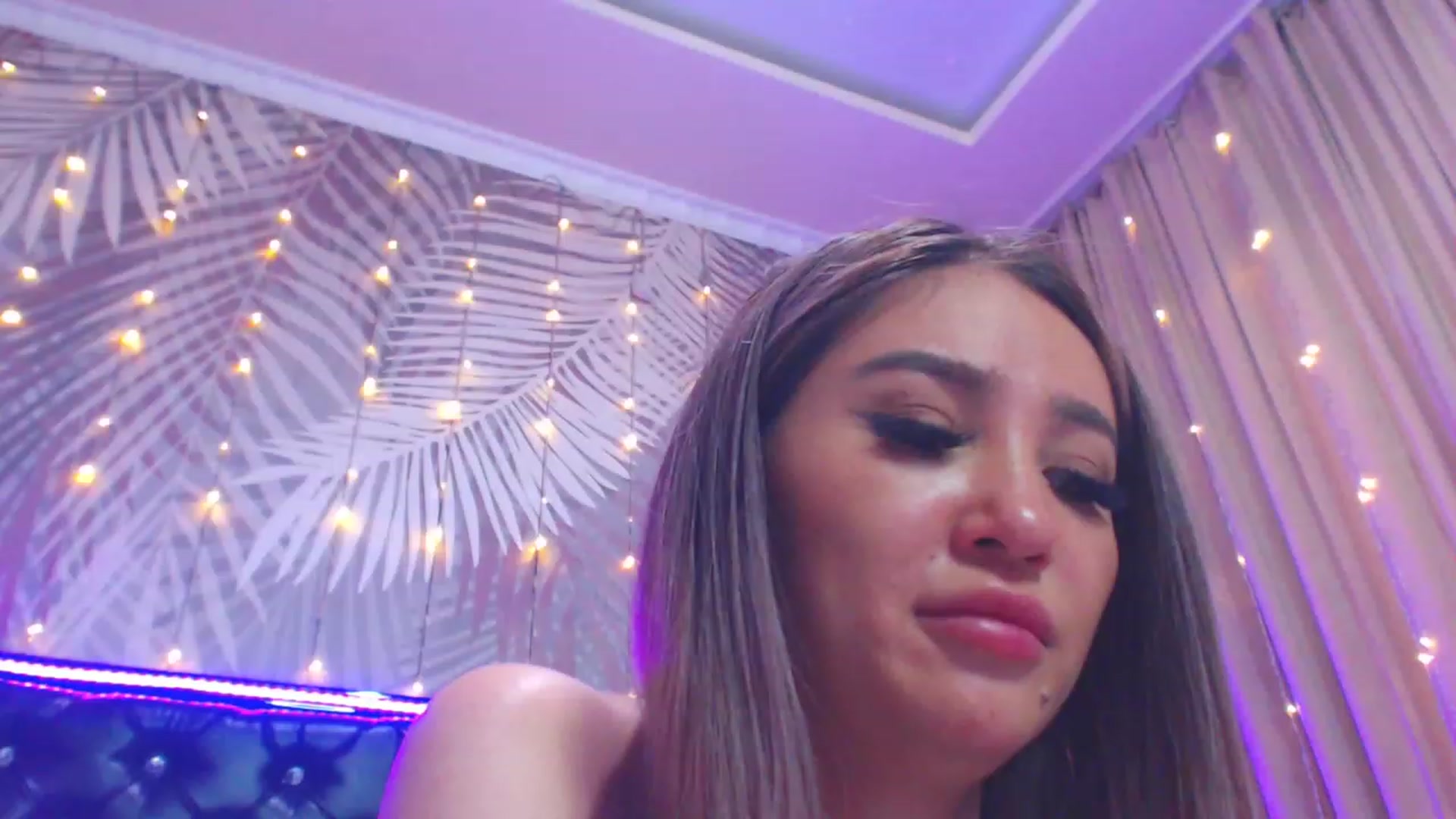 Gallery image thumbnail from MiraKyong's myfreecams stream on, 09/17/2023, 02:13 image 20 of 20