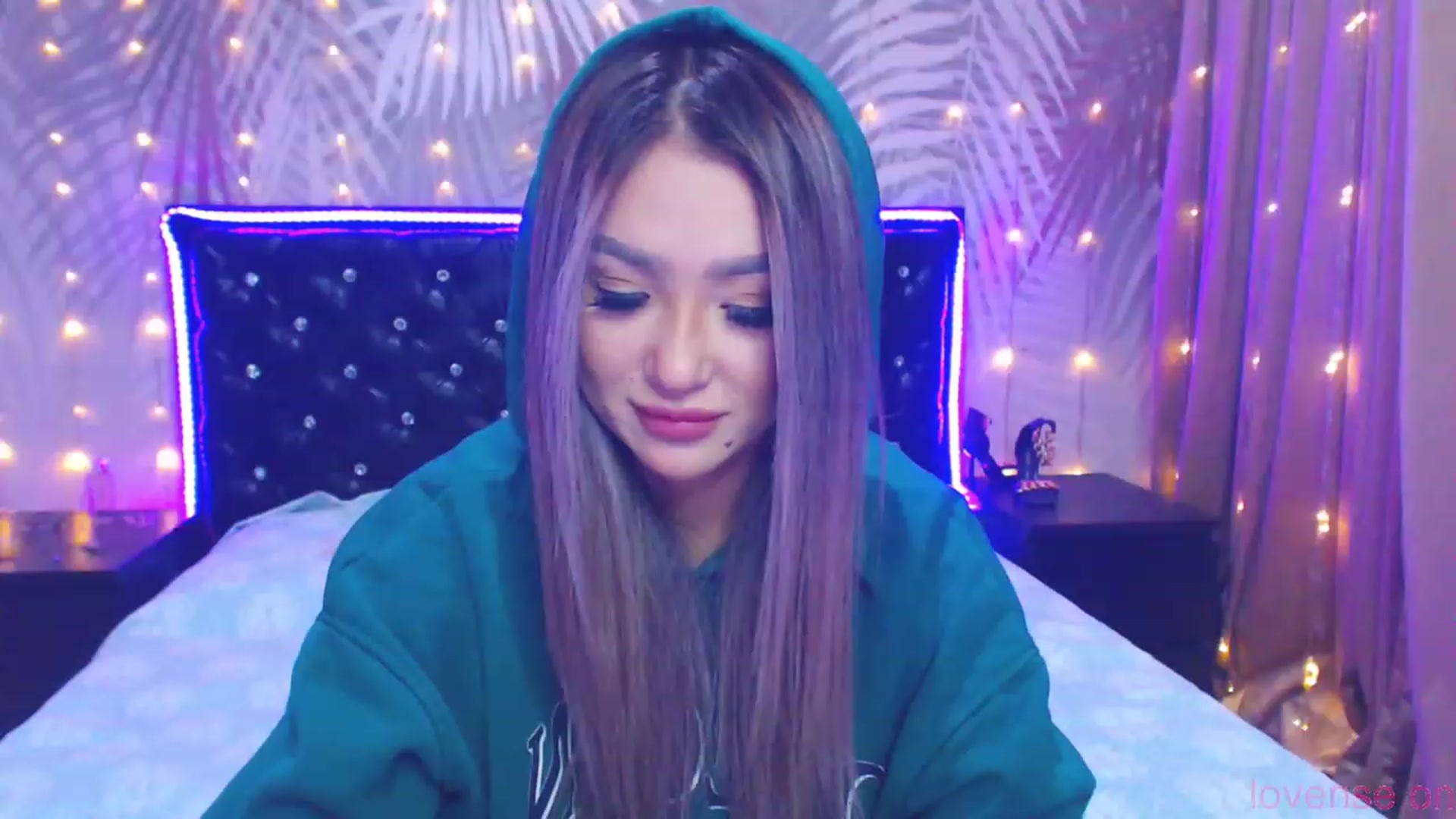Gallery image thumbnail from MiraKyong's myfreecams stream on, 09/30/2023, 24:50 image 5 of 20