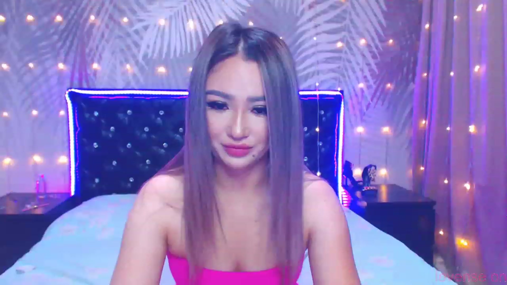 Gallery image thumbnail from MiraKyong's myfreecams stream on, 10/08/2023, 03:24 image 3 of 20
