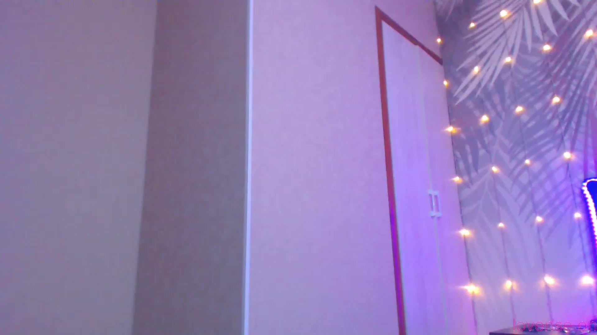 Gallery image thumbnail from MiraKyong's myfreecams stream on, 10/18/2023, 03:01 image 18 of 20