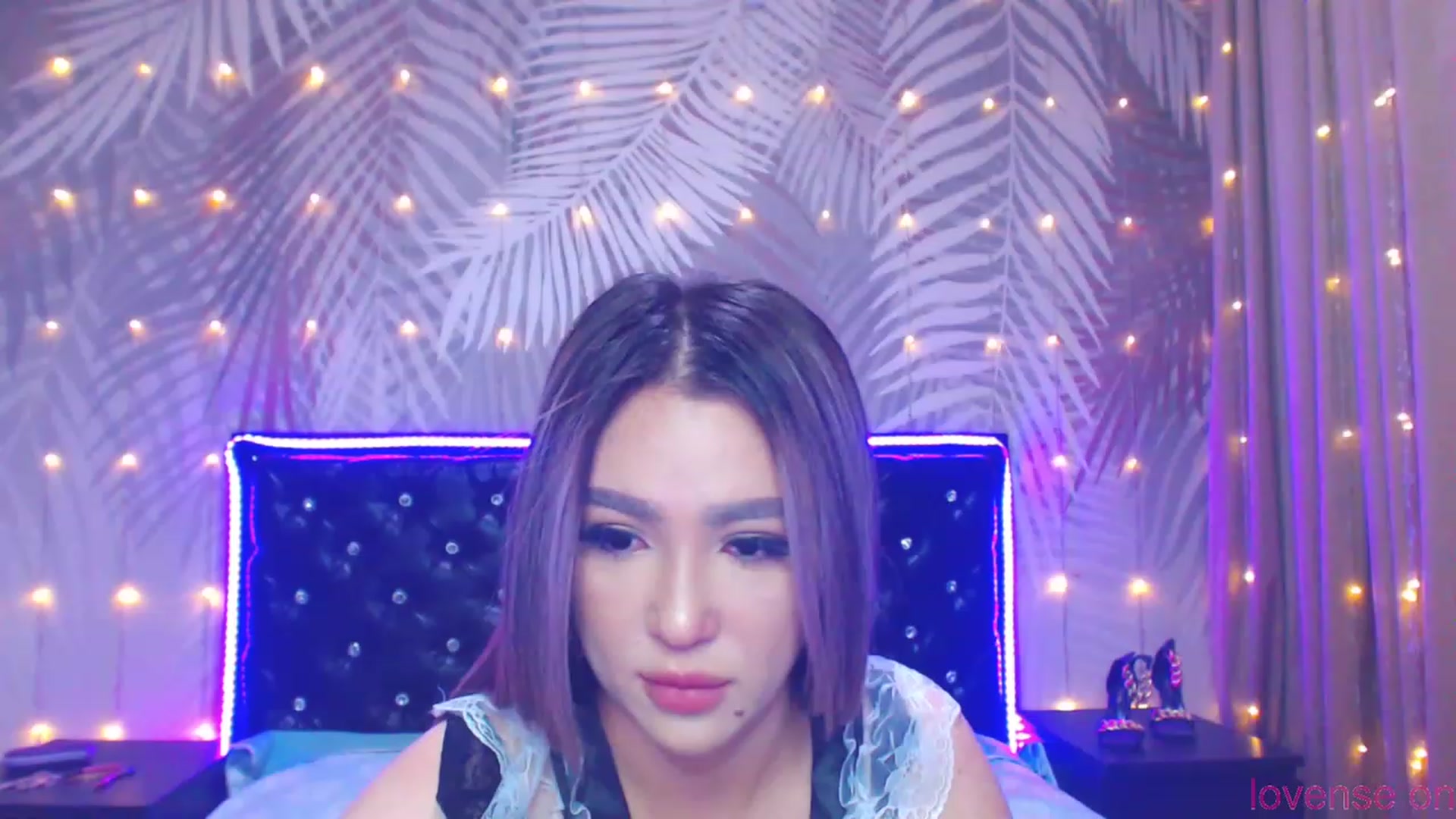 Gallery image thumbnail from MiraKyong's myfreecams stream on, 10/31/2023, 01:23 image 14 of 20