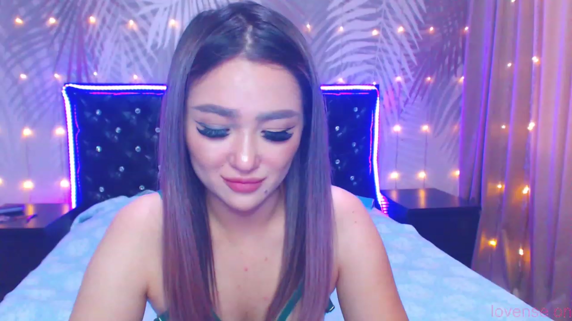 Gallery image thumbnail from MiraKyong's myfreecams stream on, 11/02/2023, 06:30 image 10 of 20