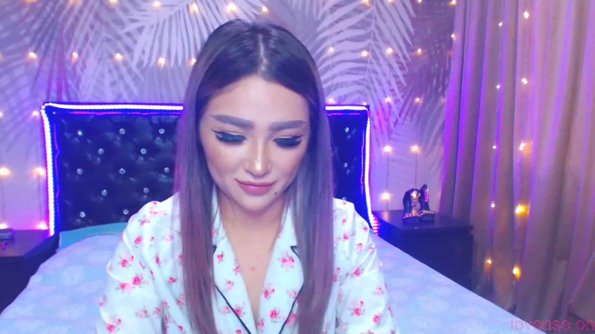 Gallery image thumbnail from MiraKyong's myfreecams stream on, 11/03/2023, 04:10 image 18 of 20