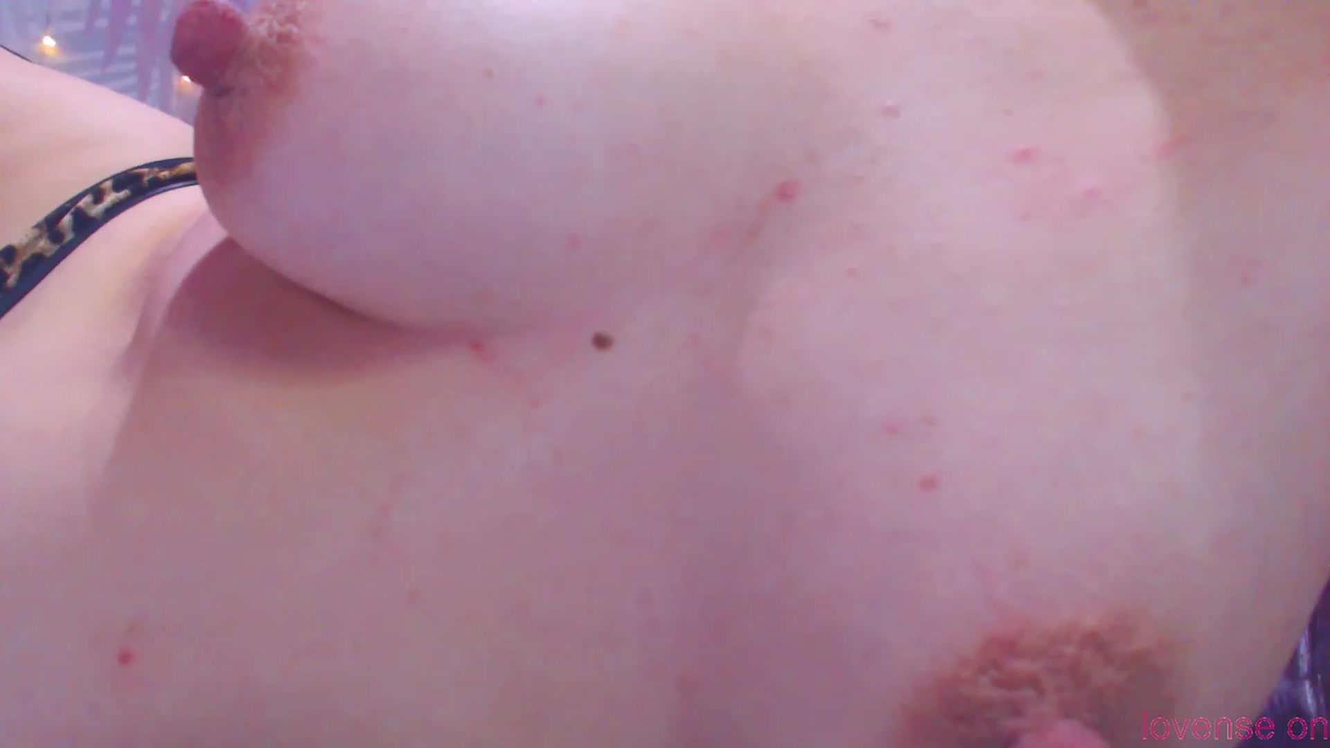 Gallery image thumbnail from MiraKyong's myfreecams stream on, 11/03/2023, 04:10 image 5 of 20