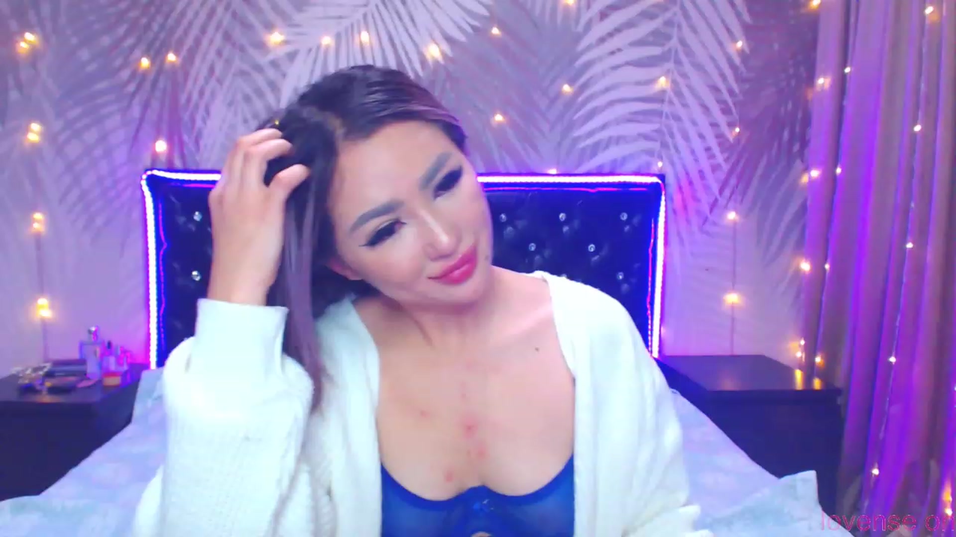 Gallery image thumbnail from MiraKyong's myfreecams stream on, 11/07/2023, 01:57 image 17 of 20