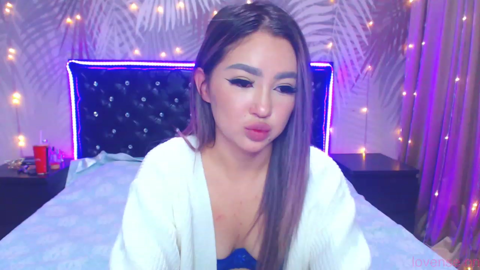 Gallery image thumbnail from MiraKyong's myfreecams stream on, 11/07/2023, 01:57 image 1 of 20