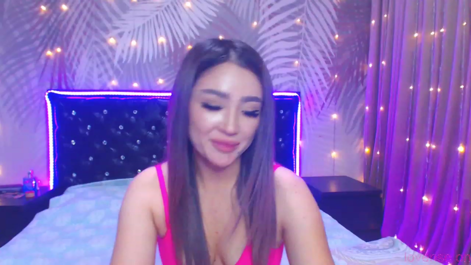 Gallery image thumbnail from MiraKyong's myfreecams stream on, 11/12/2023, 01:42 image 4 of 20