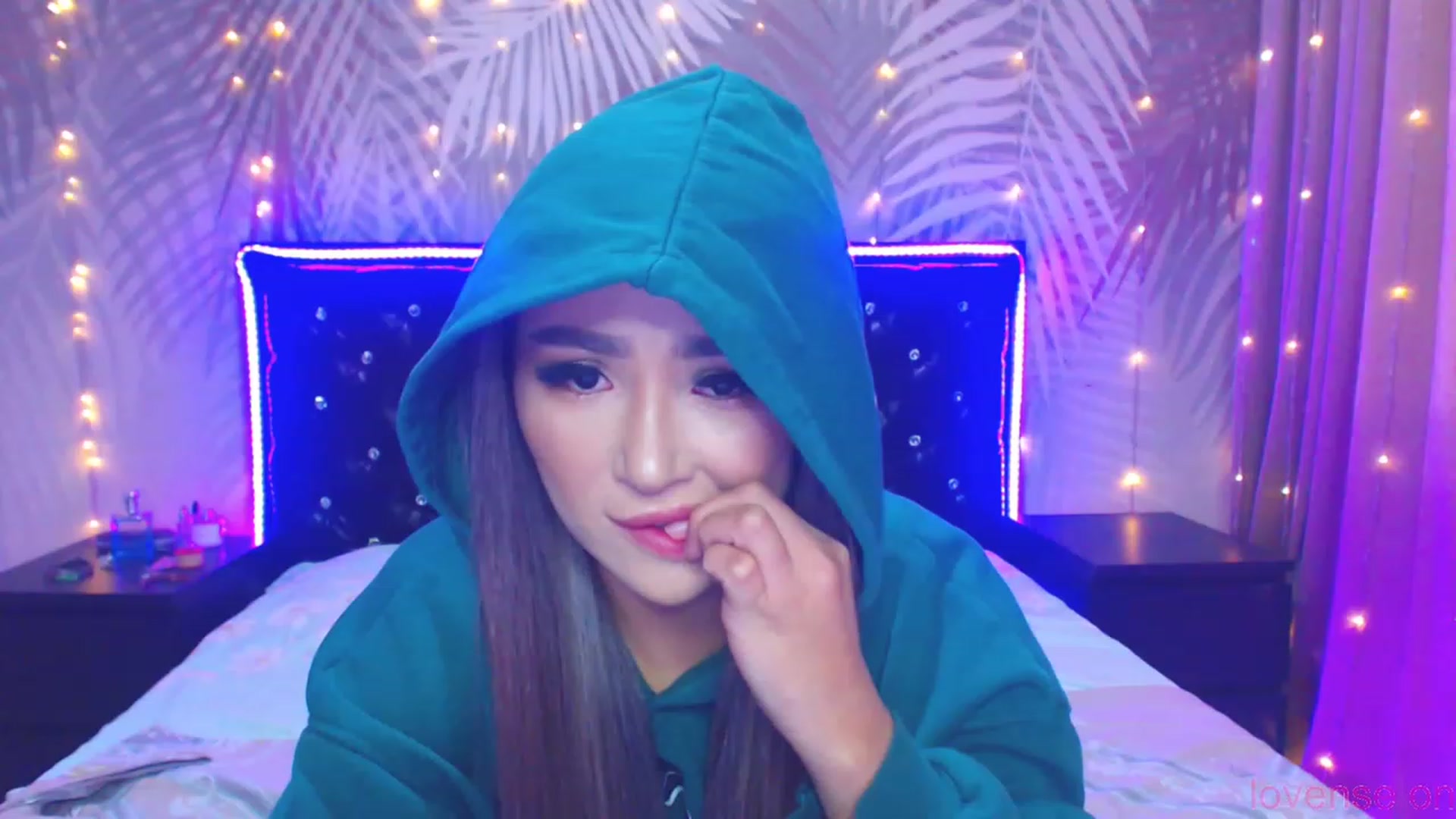 Gallery image thumbnail from MiraKyong's myfreecams stream on, 11/15/2023, 07:06 image 6 of 20