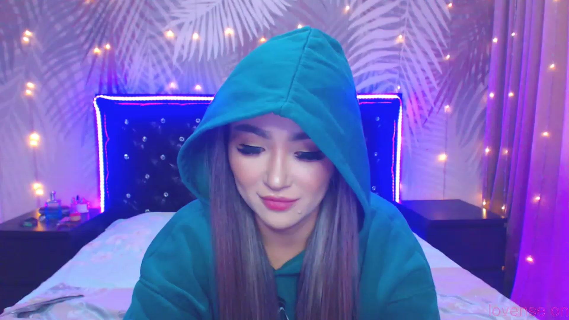 Gallery image thumbnail from MiraKyong's myfreecams stream on, 11/15/2023, 07:06 image 7 of 20