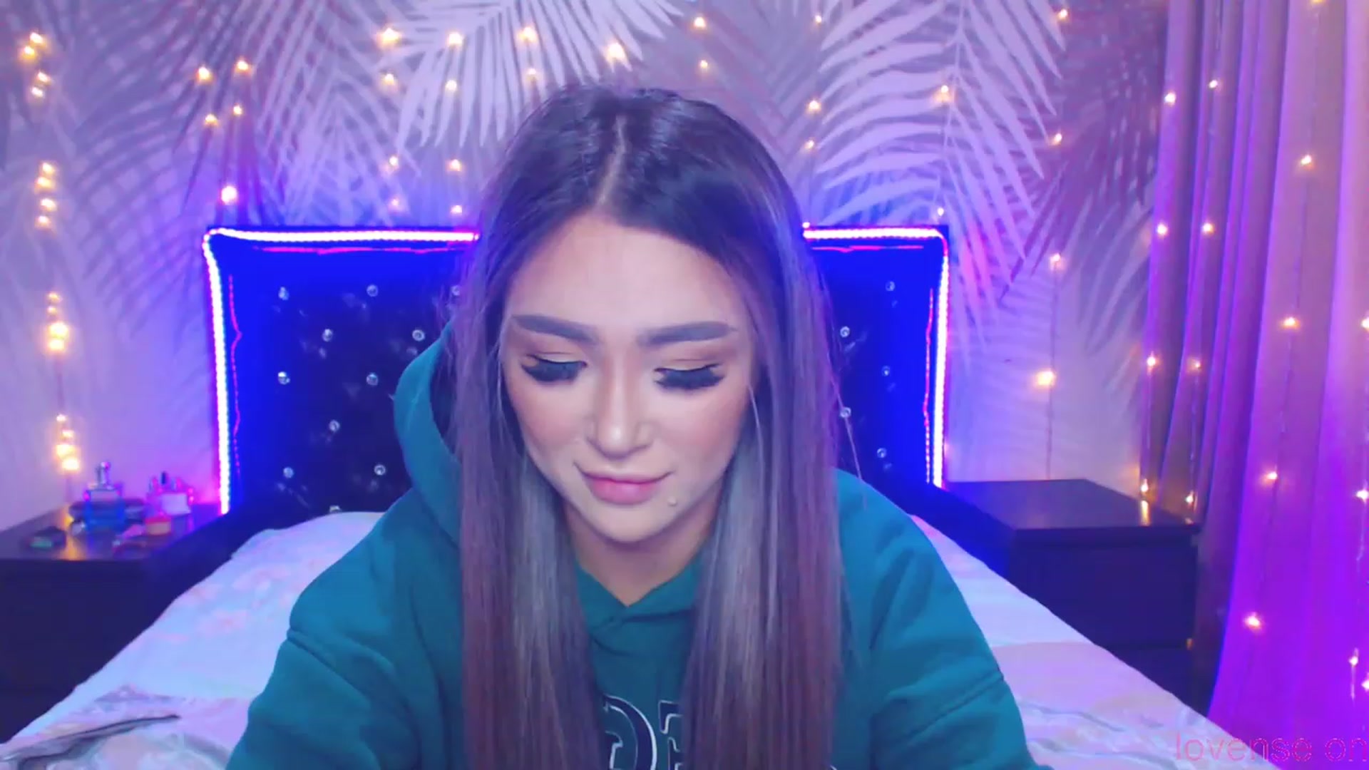 Gallery image thumbnail from MiraKyong's myfreecams stream on, 11/15/2023, 07:06 image 2 of 20
