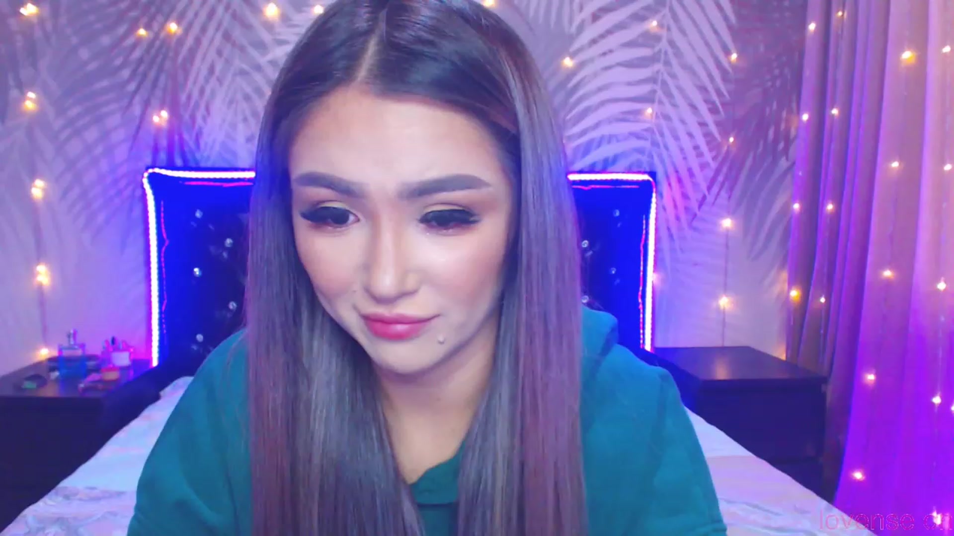 Gallery image thumbnail from MiraKyong's myfreecams stream on, 11/15/2023, 07:06 image 16 of 20