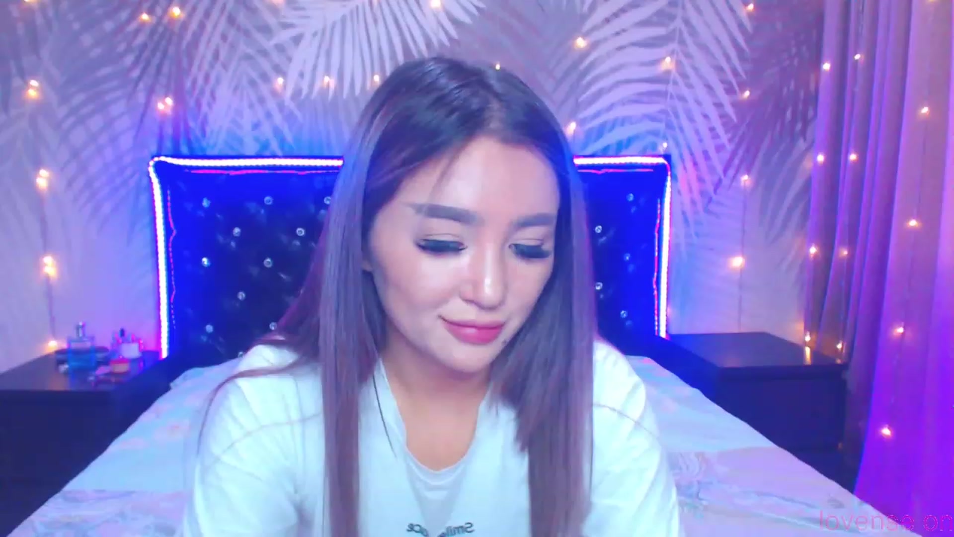Gallery image thumbnail from MiraKyong's myfreecams stream on, 11/17/2023, 04:05 image 18 of 20
