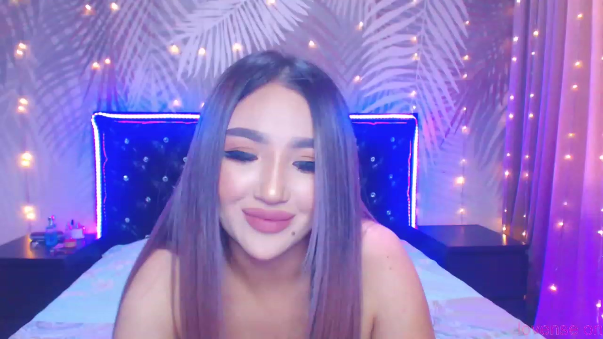 Gallery image thumbnail from MiraKyong's myfreecams stream on, 11/17/2023, 07:22 image 14 of 20