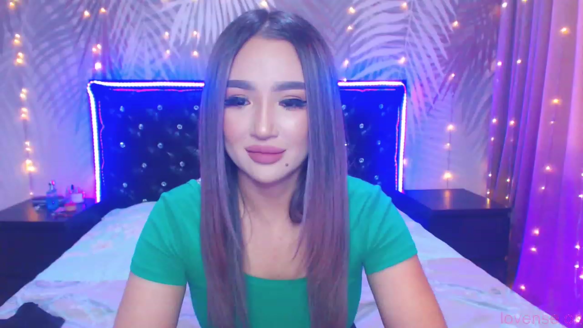 Gallery image thumbnail from MiraKyong's myfreecams stream on, 11/17/2023, 07:22 image 4 of 20