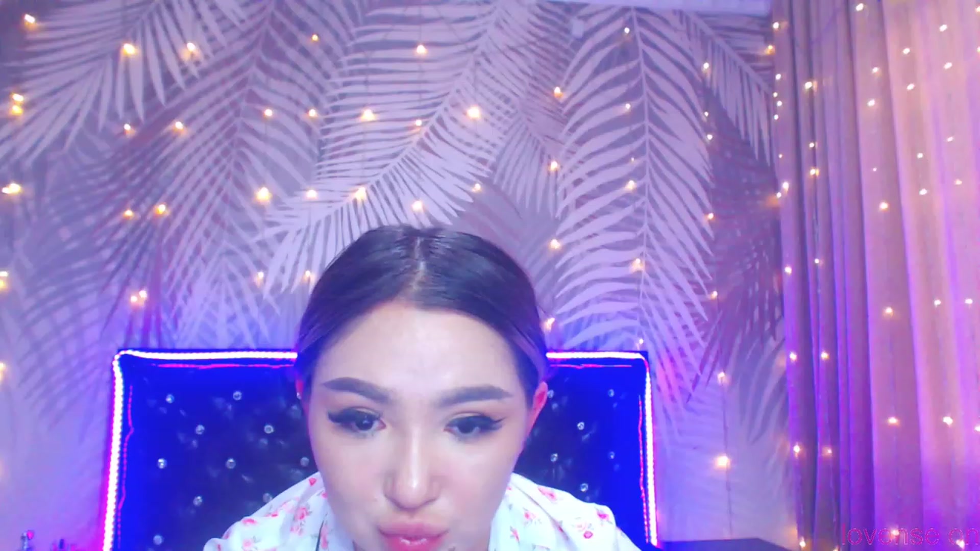 Gallery image thumbnail from MiraKyong's myfreecams stream on, 11/18/2023, 07:06 image 5 of 20