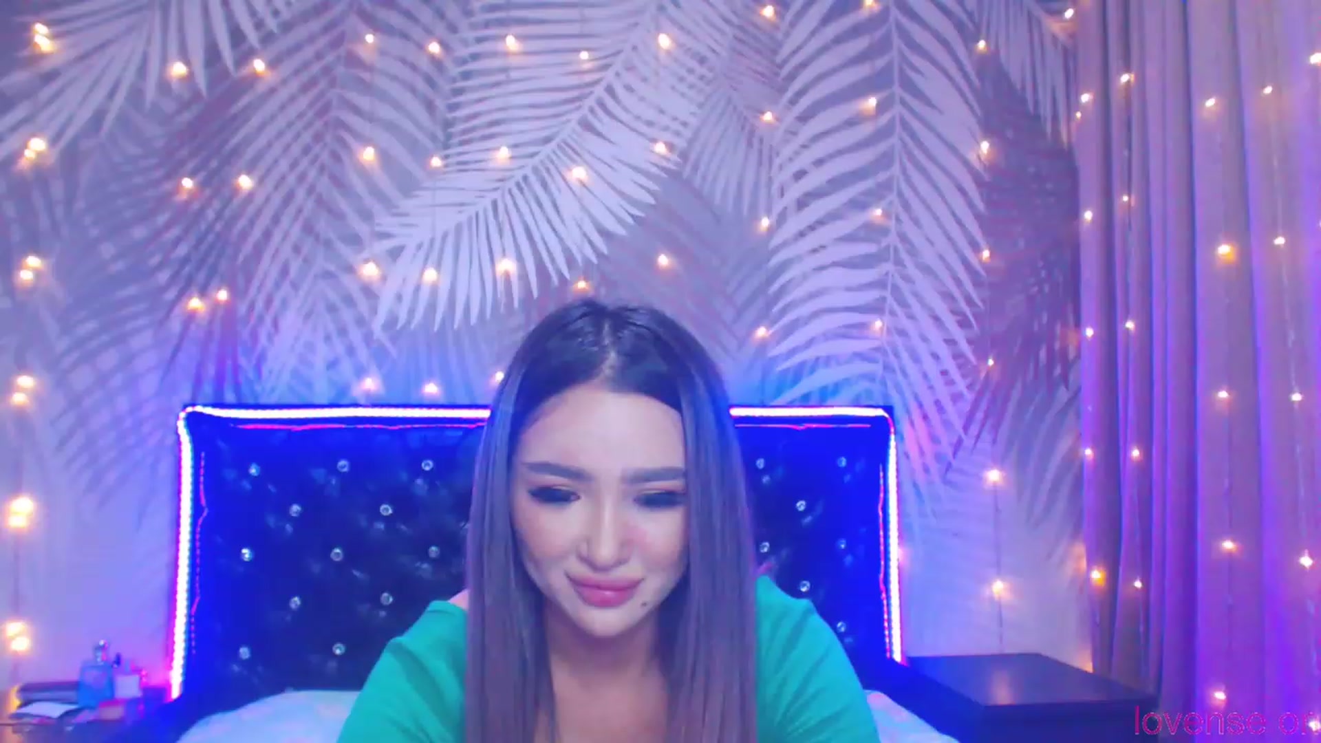 Gallery image thumbnail from MiraKyong's myfreecams stream on, 11/19/2023, 02:08 image 15 of 20