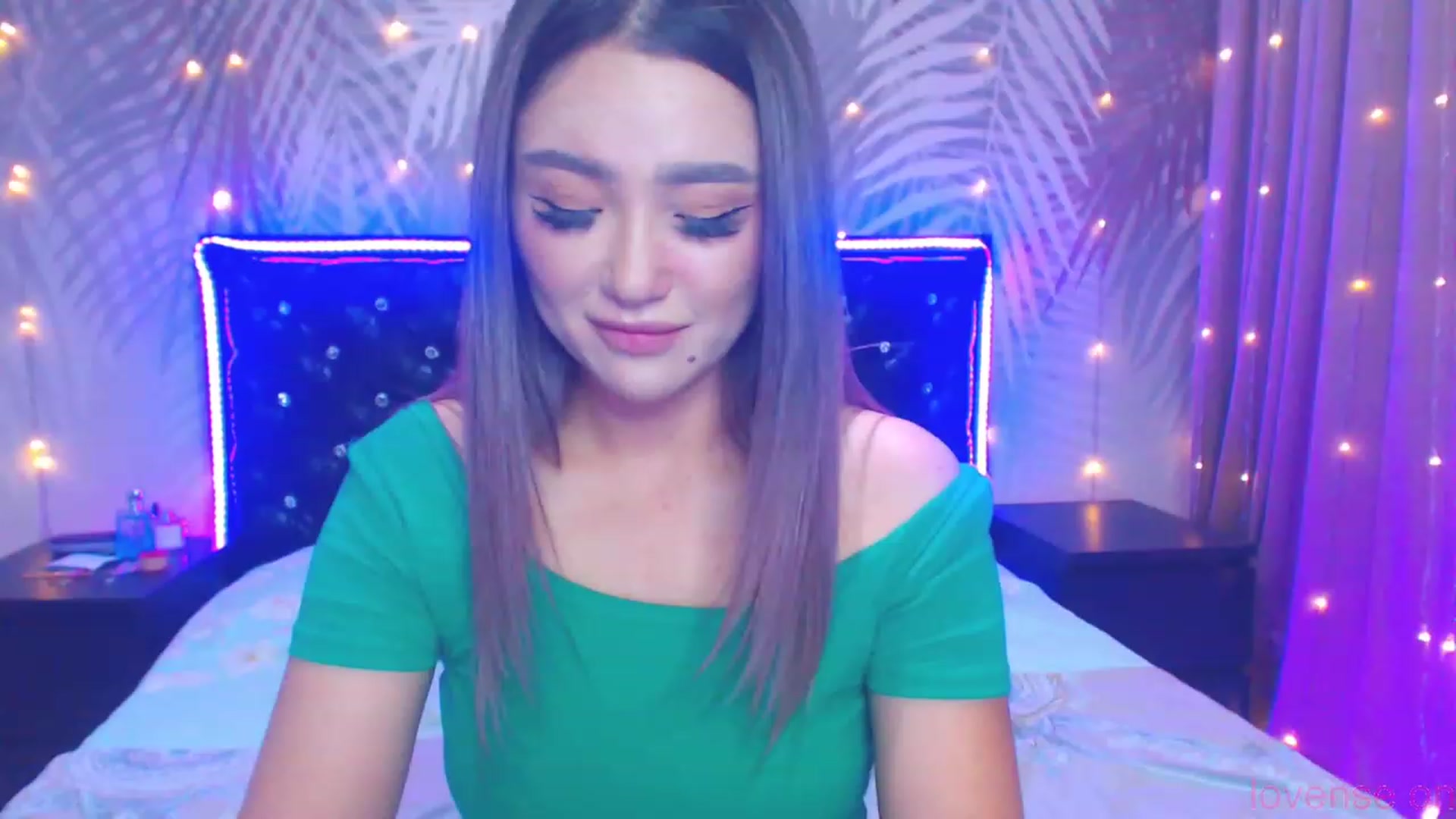 Gallery image thumbnail from MiraKyong's myfreecams stream on, 11/19/2023, 02:08 image 7 of 20