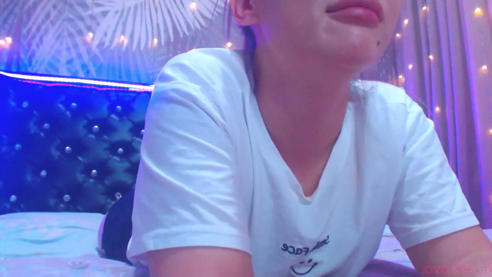 Gallery image thumbnail from MiraKyong's myfreecams stream on, 11/21/2023, 04:58 image 18 of 20