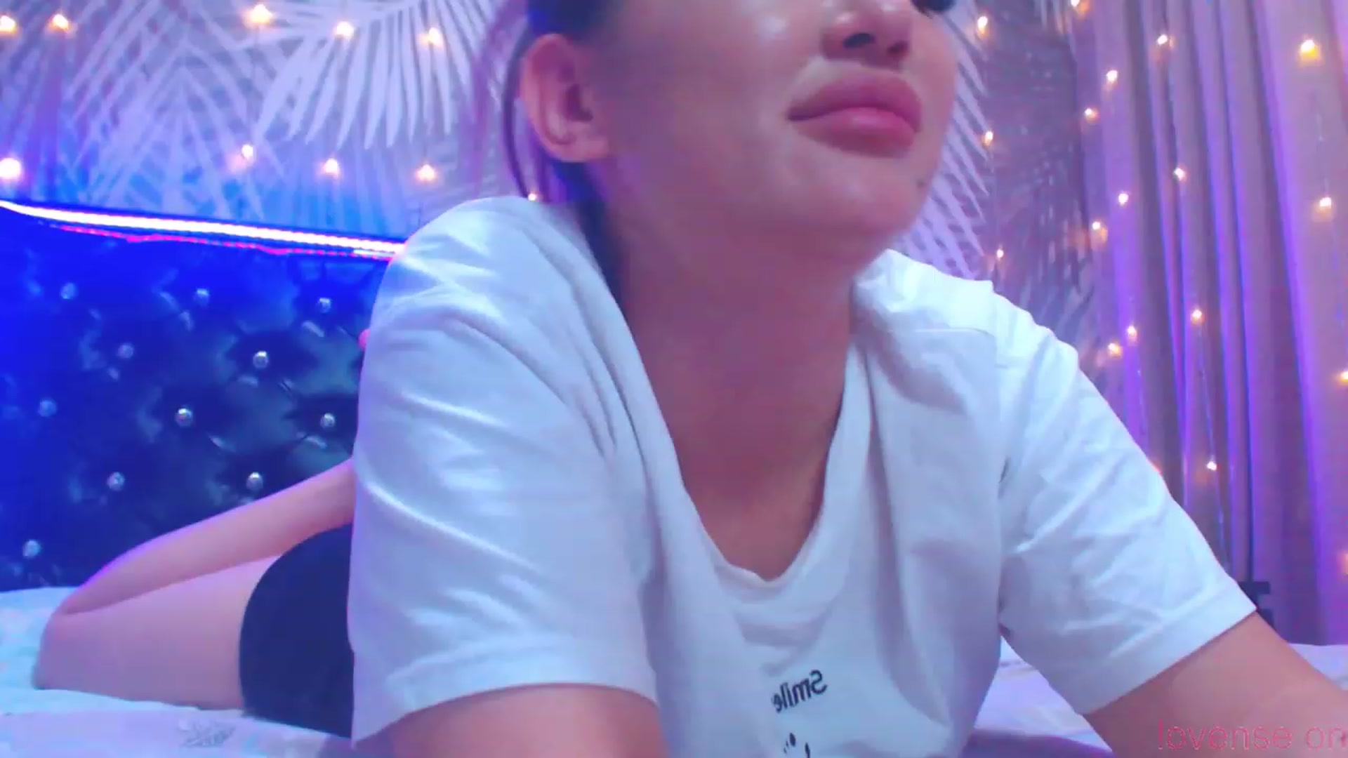 Gallery image thumbnail from MiraKyong's myfreecams stream on, 11/21/2023, 04:58 image 13 of 20
