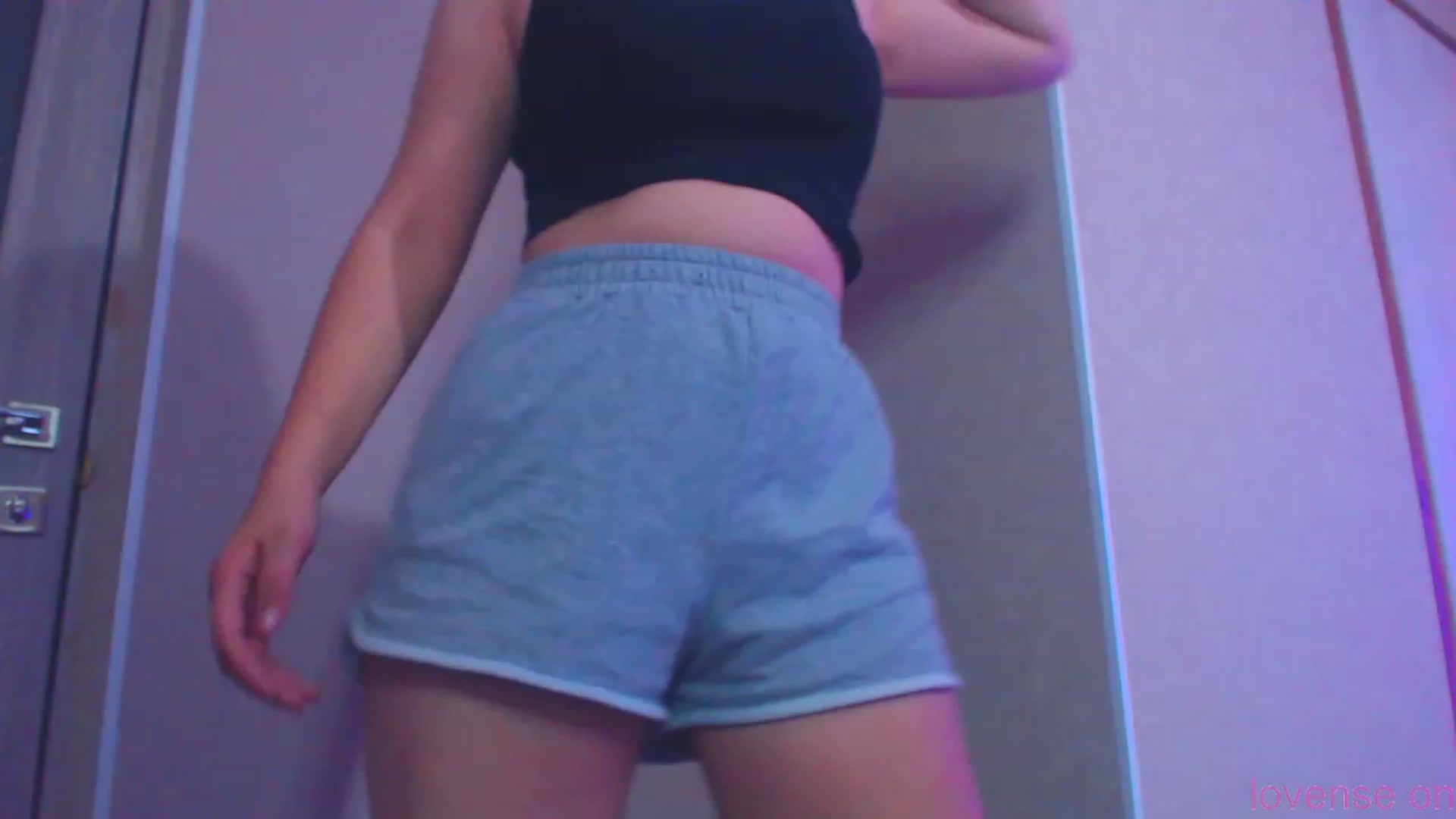 Gallery image thumbnail from MiraKyong's myfreecams stream on, 11/22/2023, 02:01 image 16 of 20