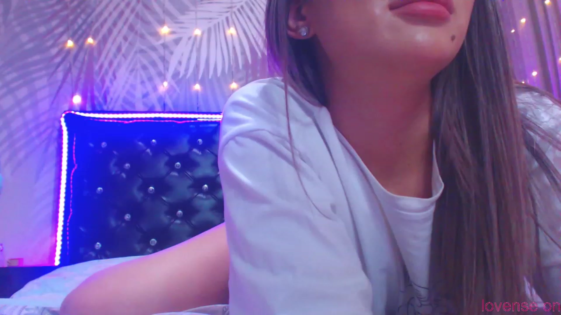 Gallery image thumbnail from MiraKyong's myfreecams stream on, 11/24/2023, 07:02 image 20 of 20