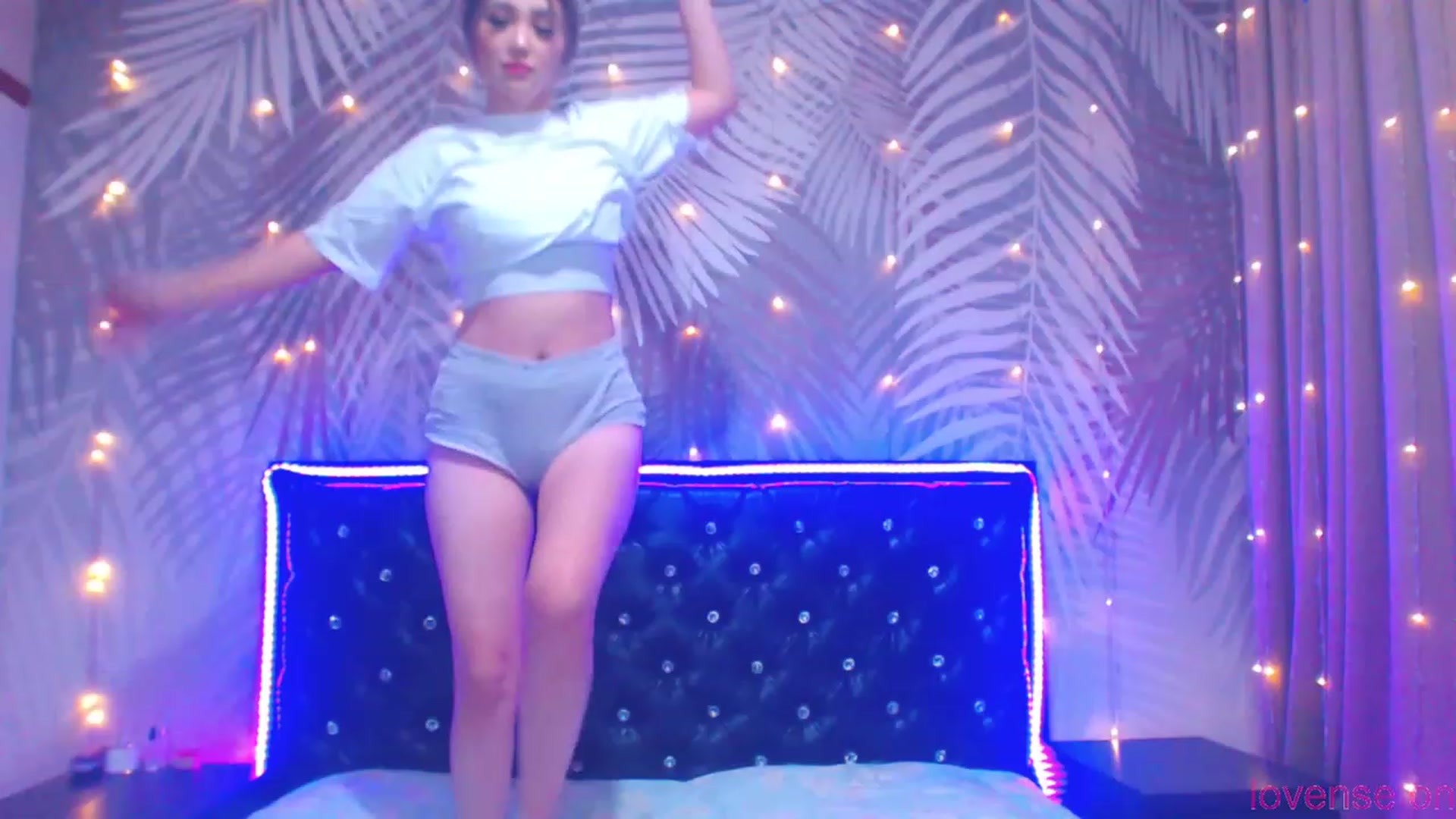Gallery image thumbnail from MiraKyong's myfreecams stream on, 11/25/2023, 01:37 image 20 of 20