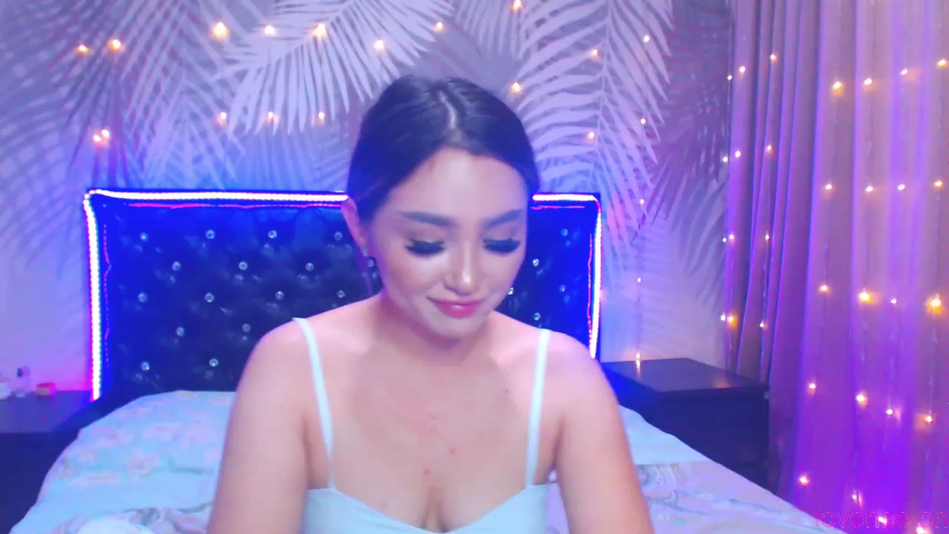 Gallery image thumbnail from MiraKyong's myfreecams stream on, 11/25/2023, 04:00 image 2 of 20