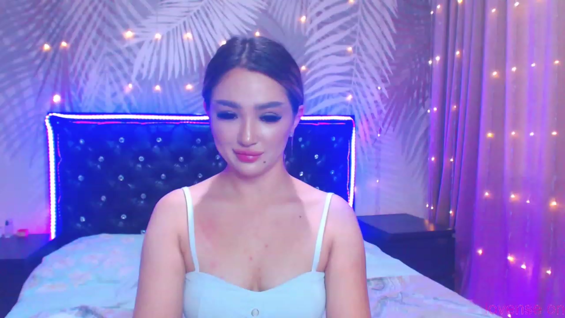 Gallery image thumbnail from MiraKyong's myfreecams stream on, 11/25/2023, 04:19 image 13 of 20