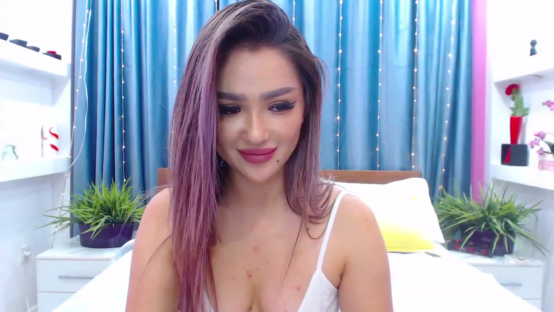 Gallery image thumbnail from MiraKyong's myfreecams stream on, 11/30/2023, 04:09 image 9 of 20