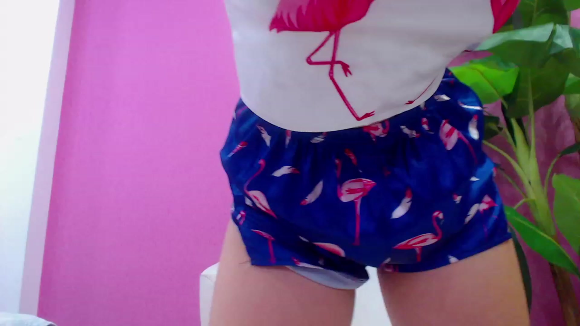Gallery image thumbnail from MiraKyong's myfreecams stream on, 12/06/2023, 07:14 image 12 of 20