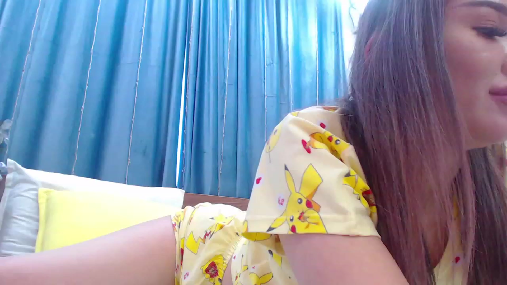 Gallery image thumbnail from MiraKyong's myfreecams stream on, 12/13/2023, 07:12 image 20 of 20