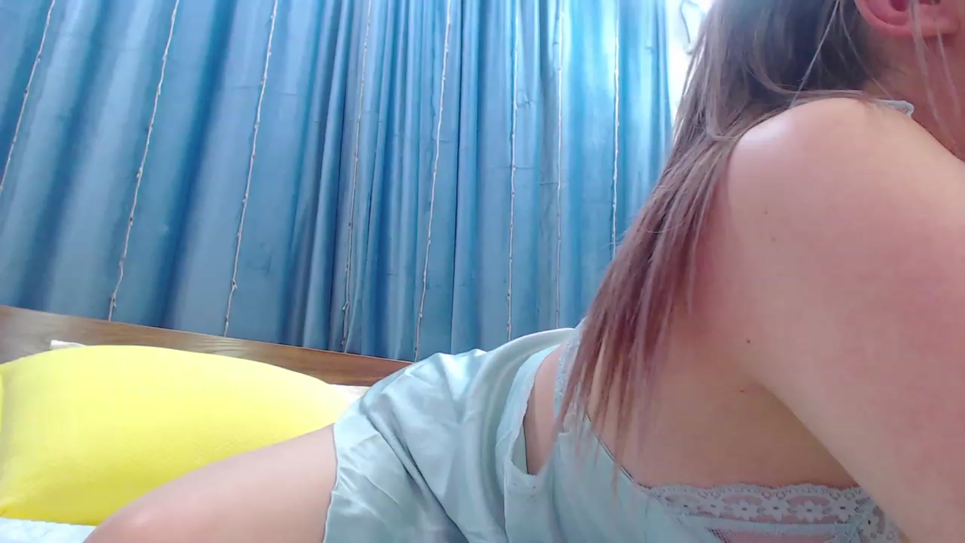 Gallery image thumbnail from MiraKyong's myfreecams stream on, 12/14/2023, 07:01 image 2 of 20