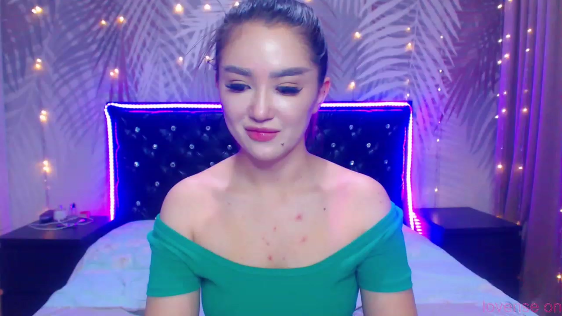 Gallery image thumbnail from MiraKyong's myfreecams stream on, 12/21/2023, 02:16 image 10 of 20
