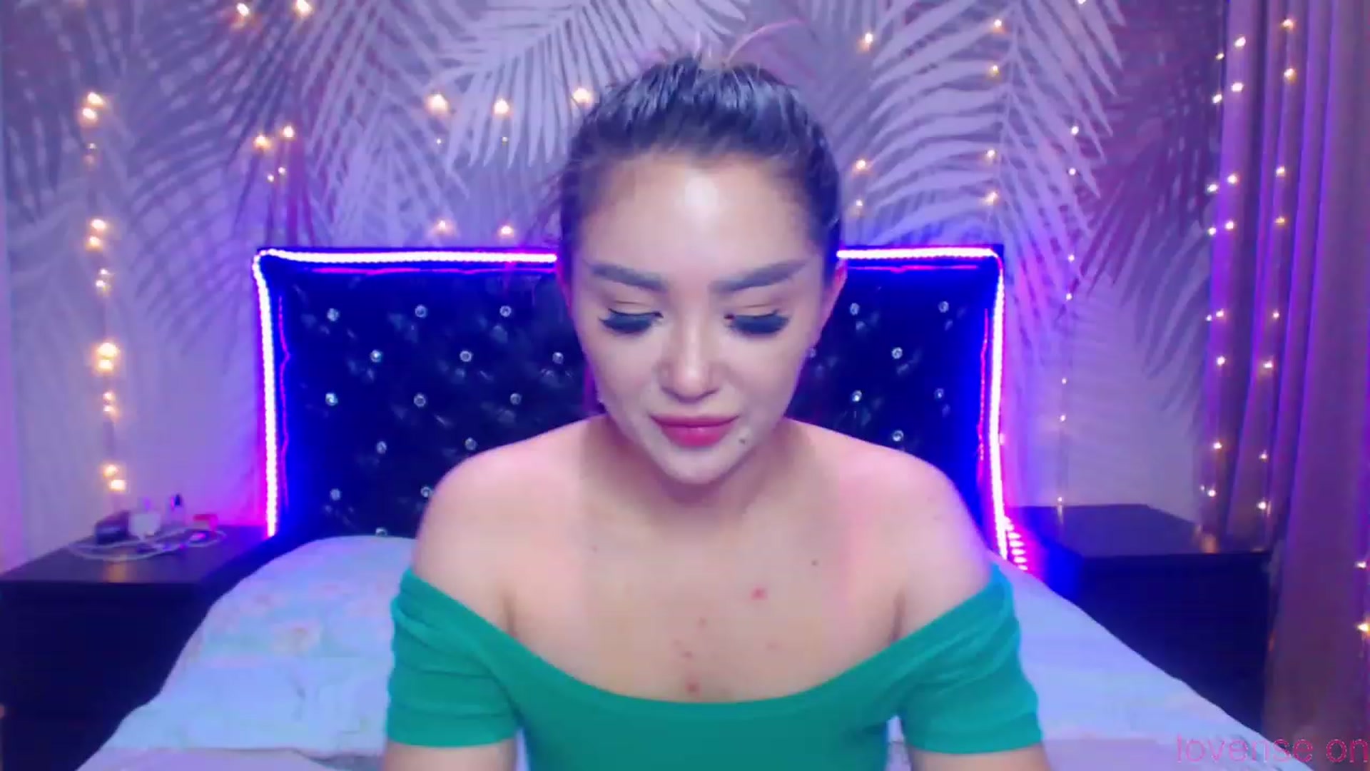 Gallery image thumbnail from MiraKyong's myfreecams stream on, 12/21/2023, 02:16 image 4 of 20